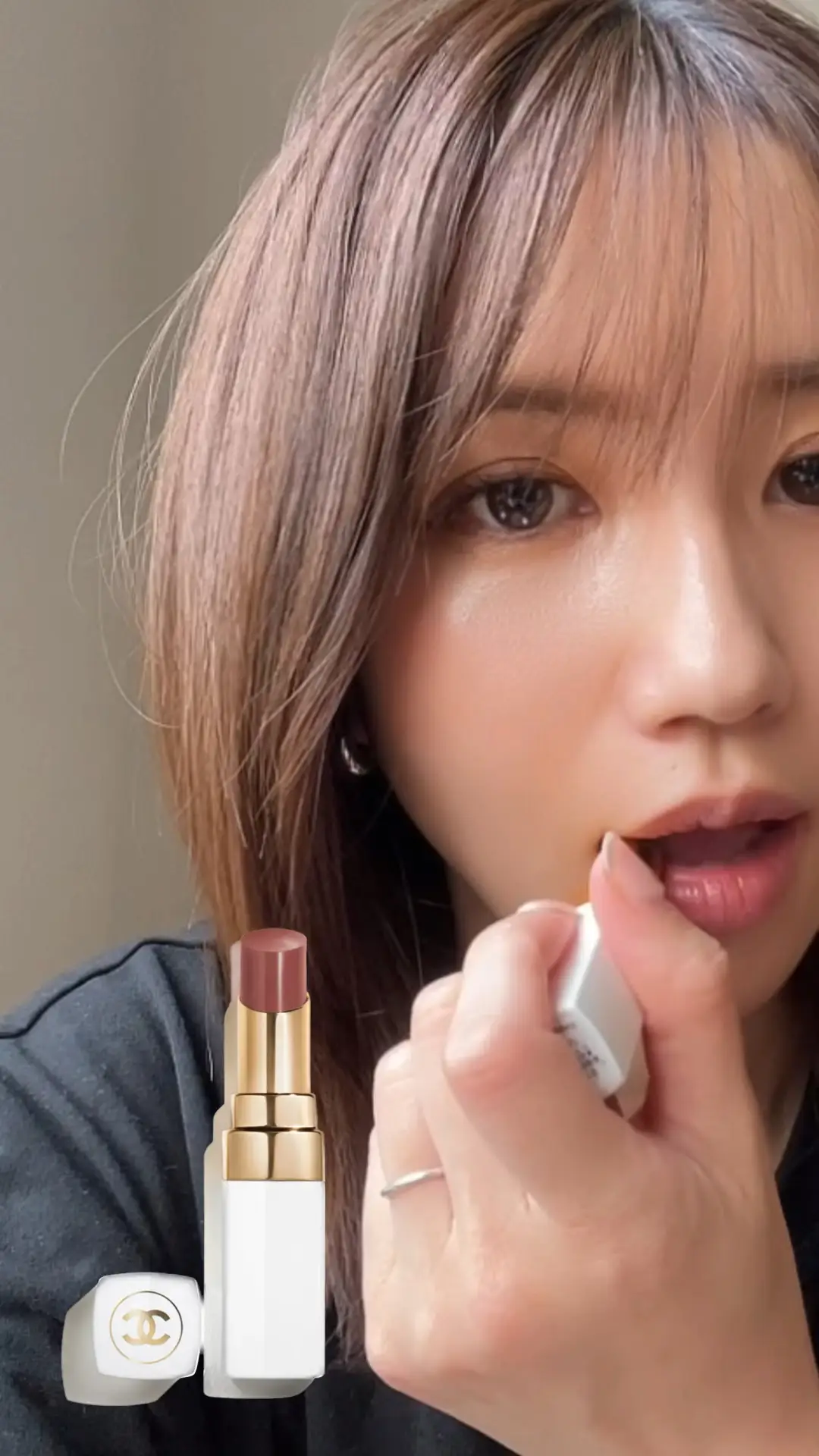 The new color of Chanel., Video published by 須田真衣