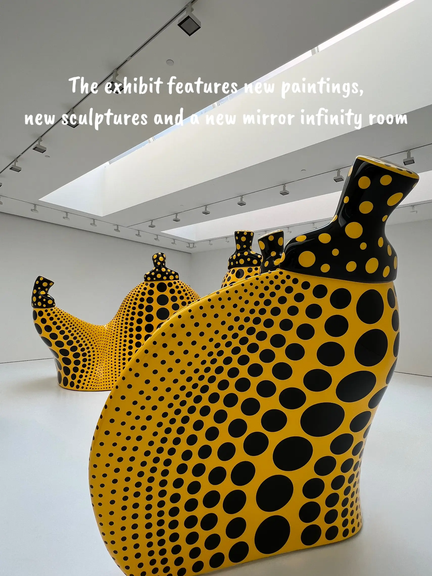 New Yayoi Kusama Exhibition in NYC Features Massive Sculptures