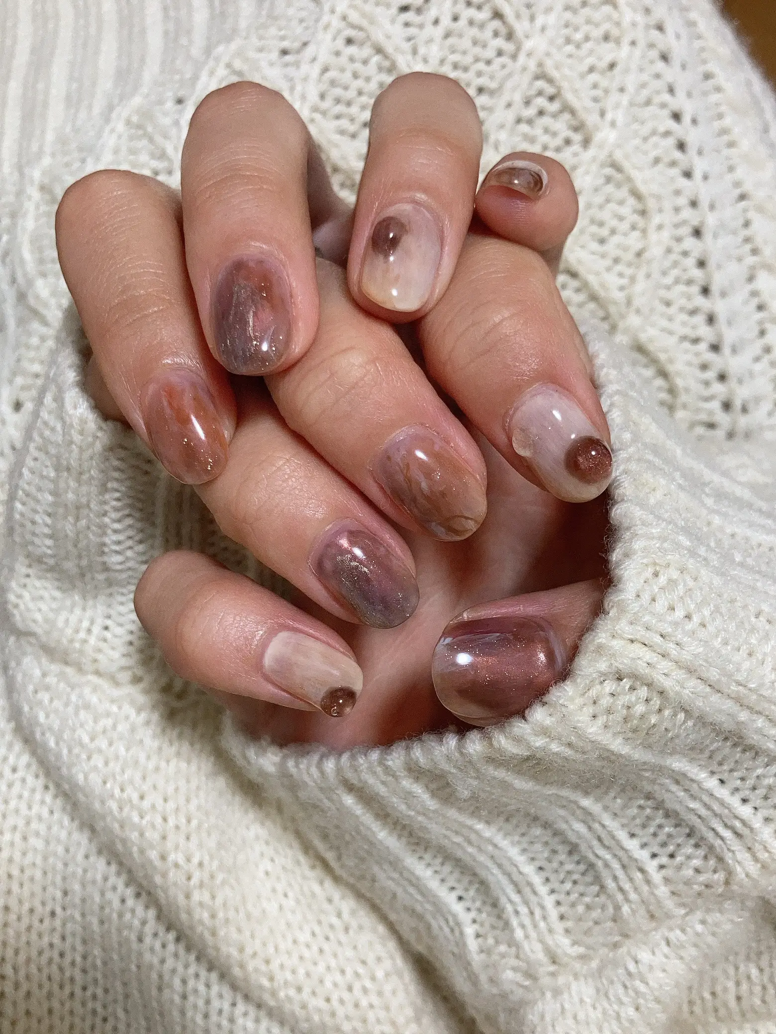 ちゅるちゅる nuance nail? | yuukaが投稿したフォトブック | Lemon8