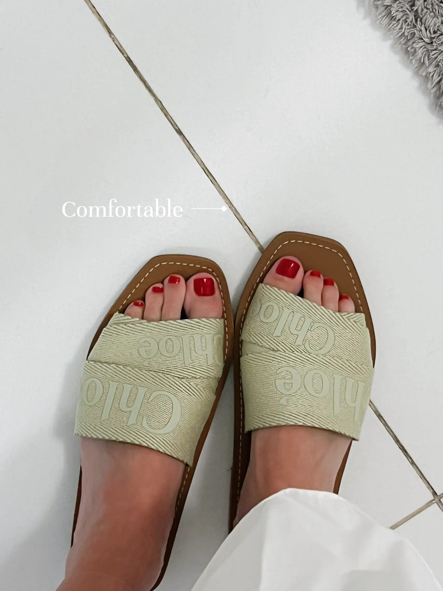 Unbox my new chloe sandals with me Gallery posted by Robyn Lemon8