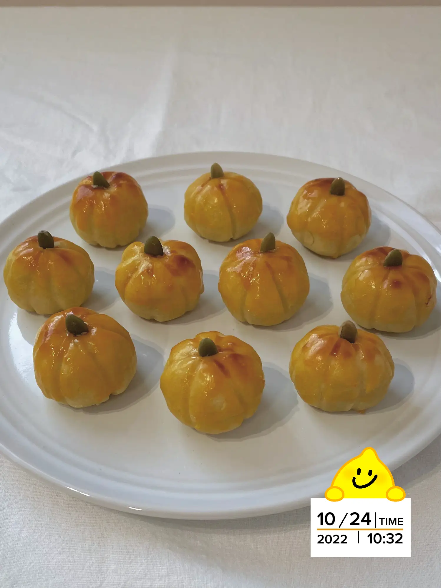 ハロウィンスイーツ【かぼちゃ型スイポテ🎃】 | お菓子作りと暮らしが