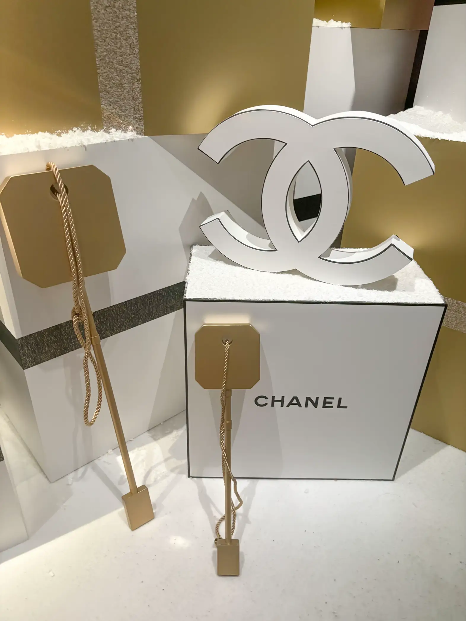 CHANEL ポップアップイベント | SAKI🎀が投稿したフォトブック | Lemon8