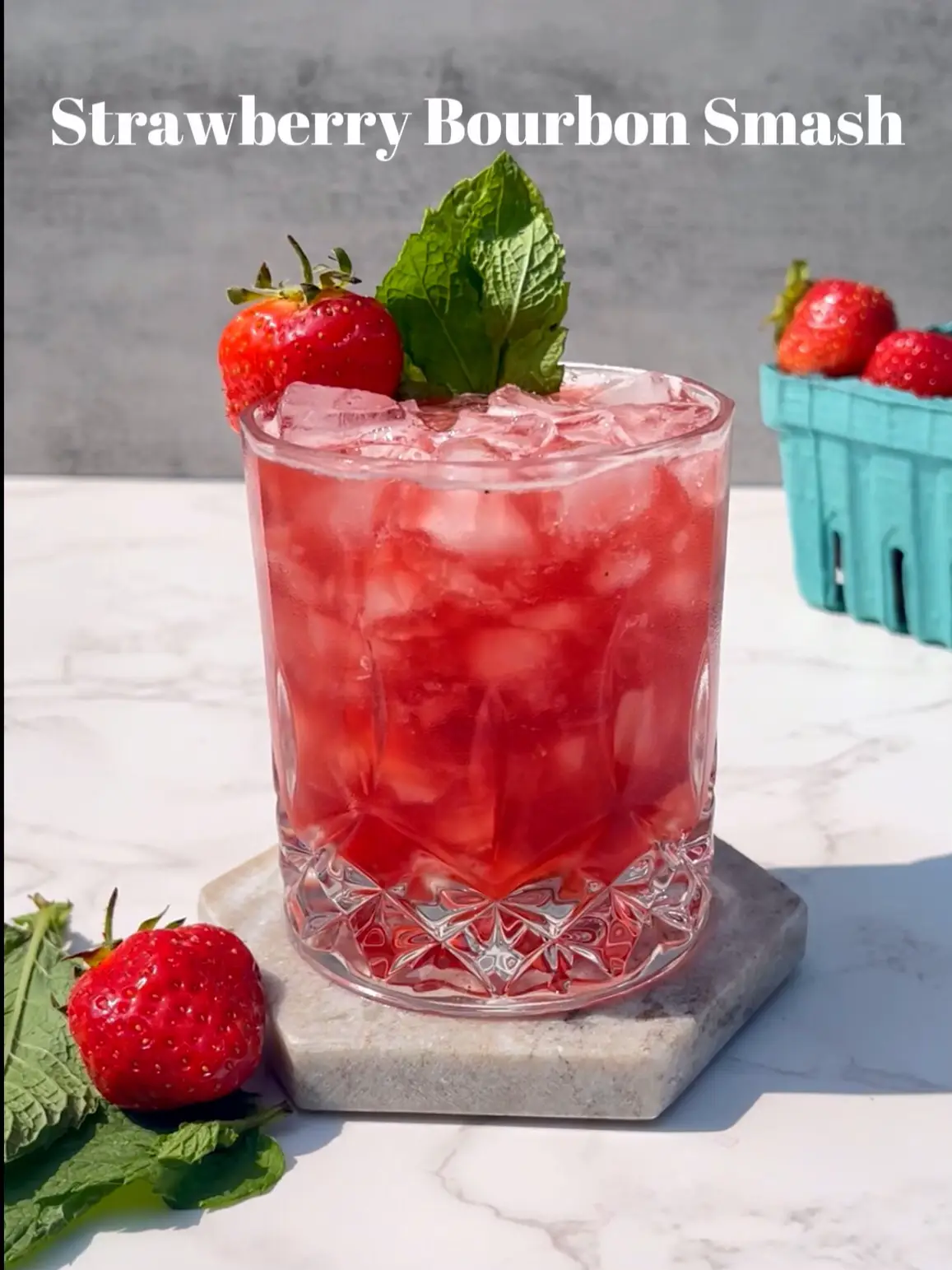 Strawberry Bourbon Smash!'s images