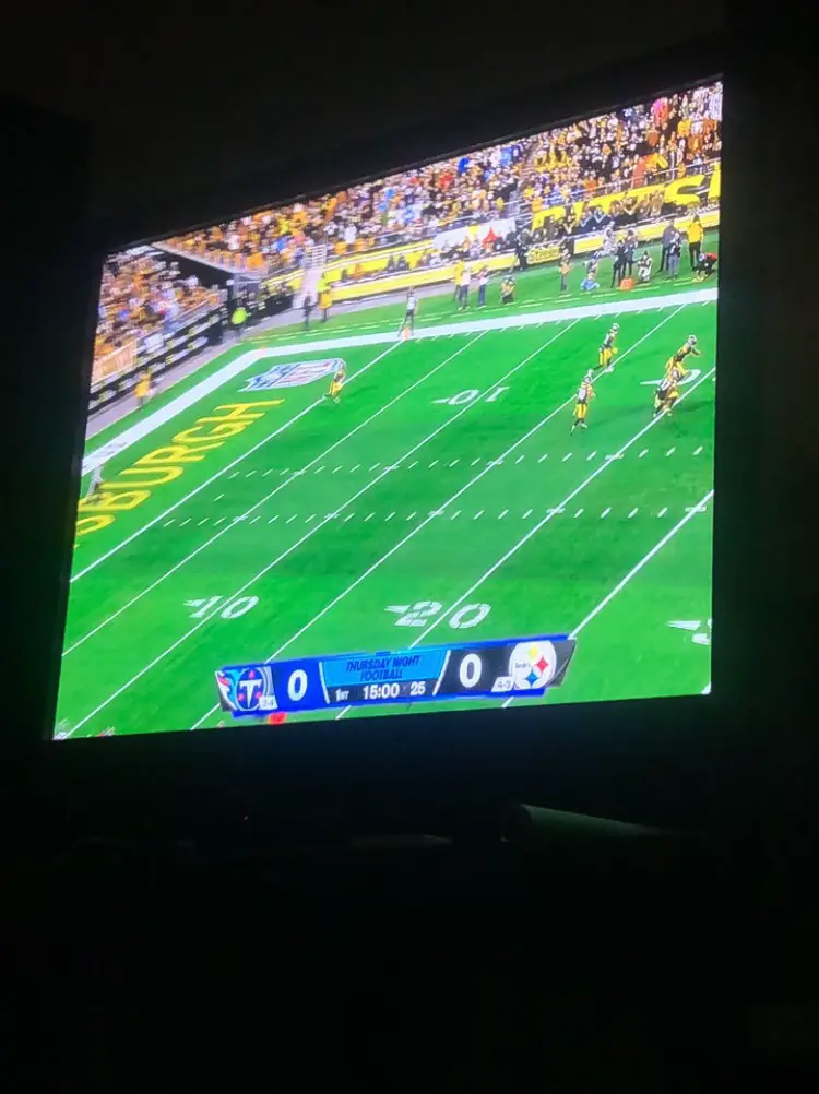 Football game tonight Gallery posted by Ash Lemon8