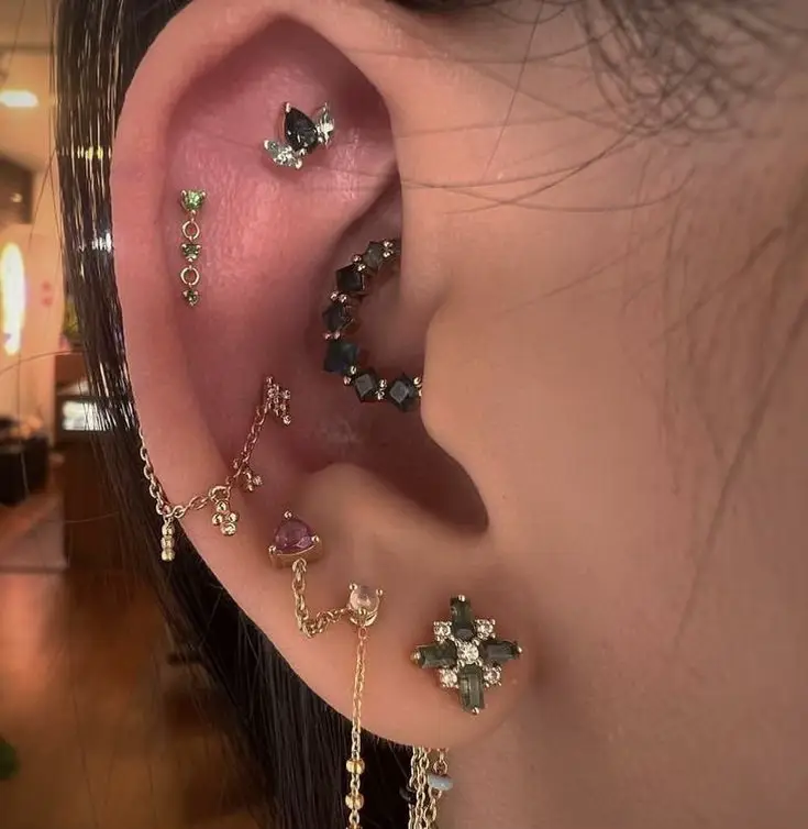 46 Ear Piercings for Women Beautiful and Cute Ideas  Ear piercings  cartilage, Piercings, Cute ear piercings