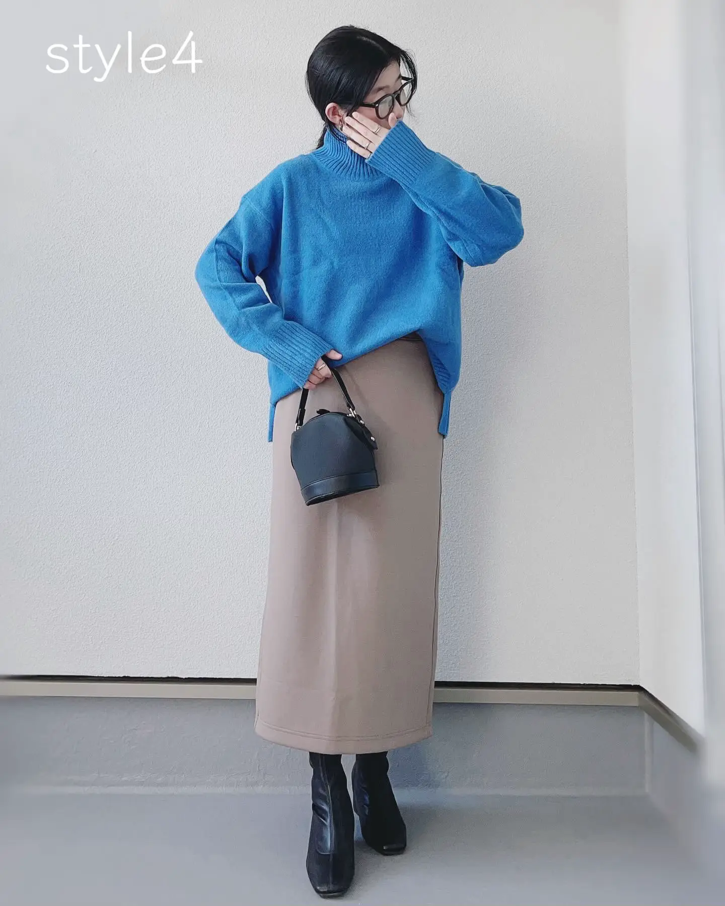 UNIQLO ブルーニットの着回しコーデ💙 | haruが投稿したフォトブック