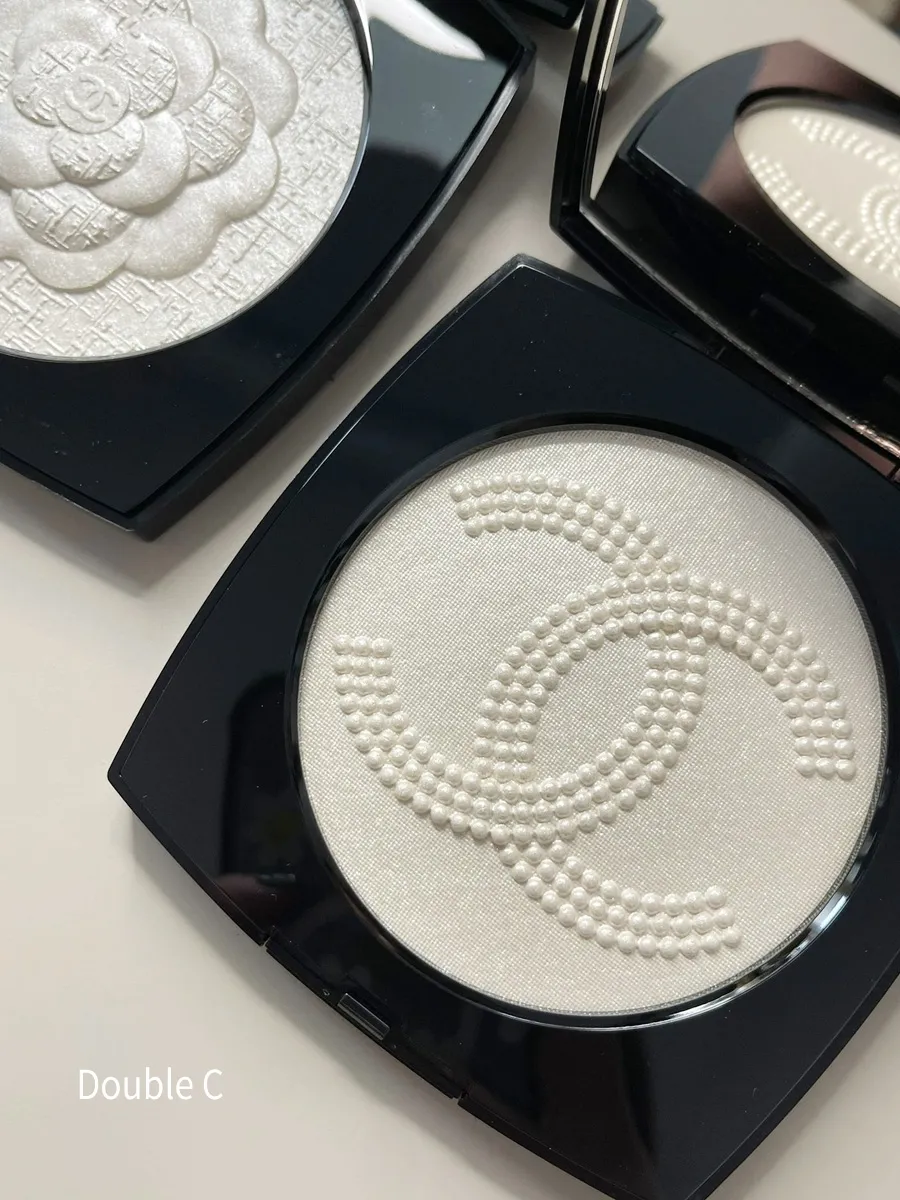 Chanel's 2023 Limited Edition Highlighter ✨, Gallery posted by Sophia ✨