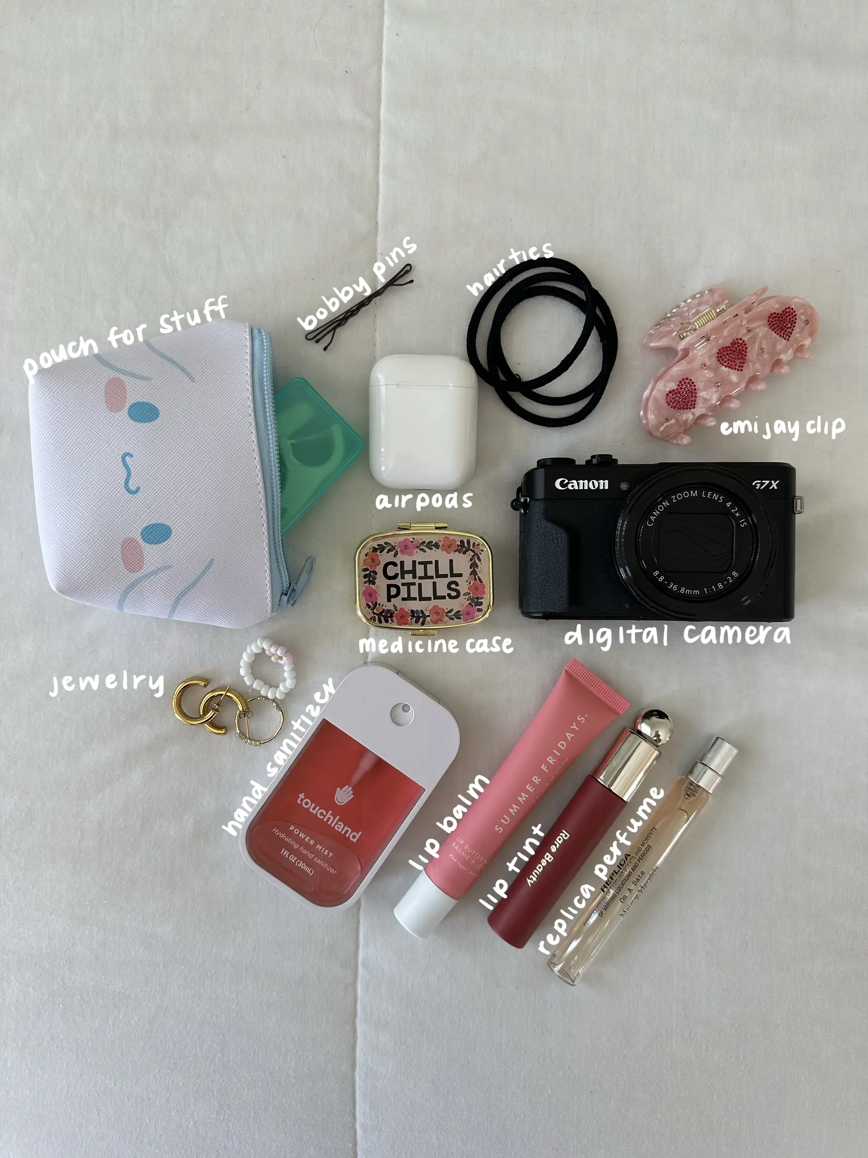 Pin on what's in my bag pics <3