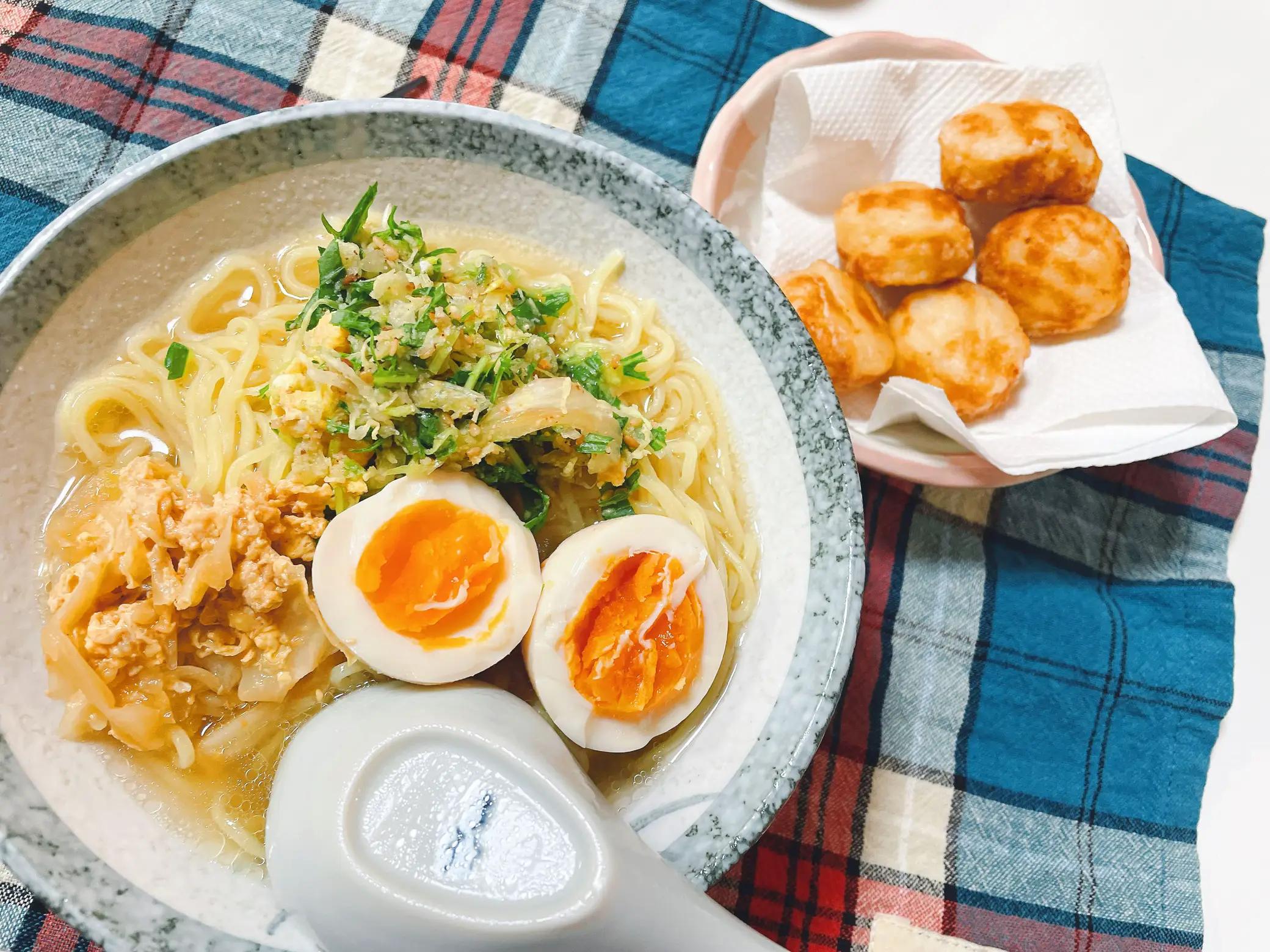 塩ラーメン🌟からあげくん | aaa♡♡♡が投稿したフォトブック | Lemon8