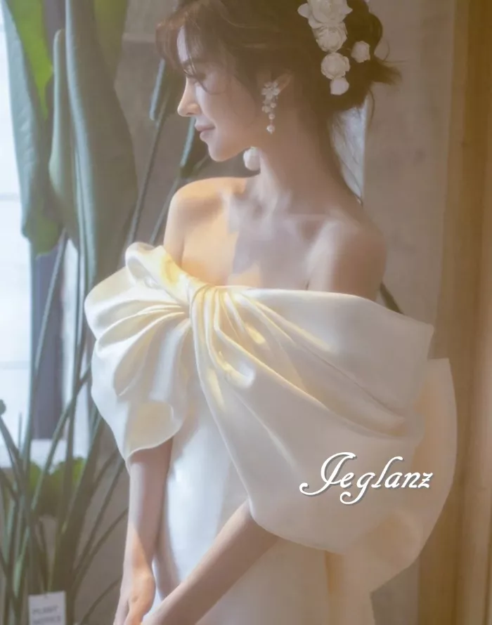 モダン 優雅 ウエディングドレス ビックボウ バックトレーン | Jeglanz  