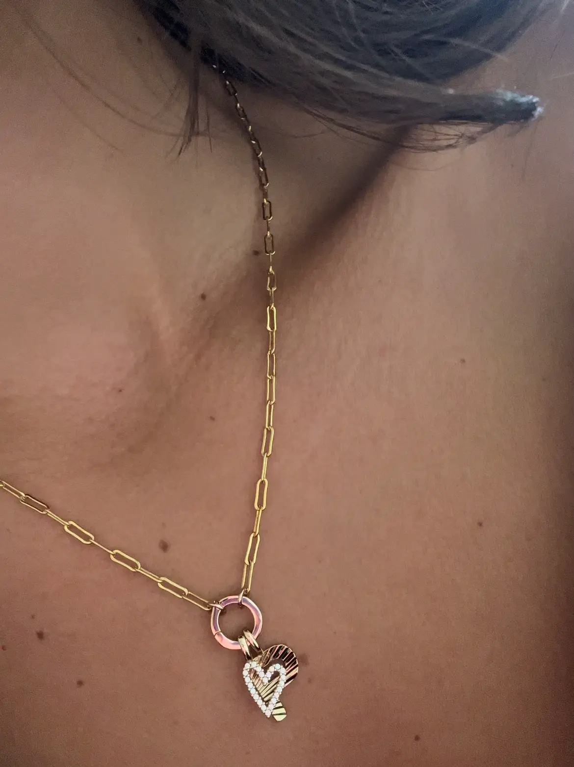 jewels, off, heart, chain, jewelry, necklace, gold, cute, jewelry, fuck you  necklace, fuck off, tumblr, necklace, heart jewelry, gold necklace, gold,  girly, style, small - Wheretoget
