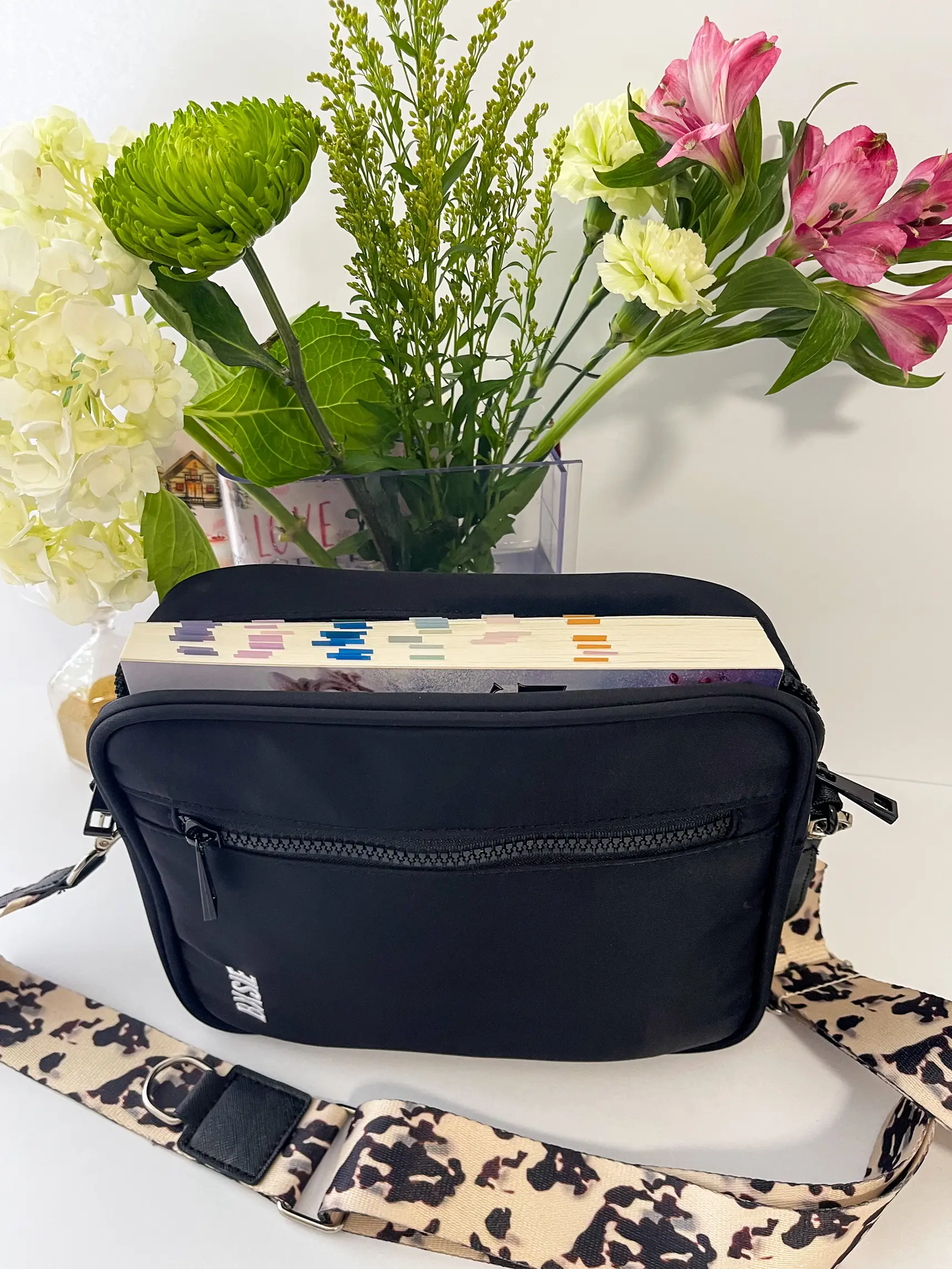 porter jjjjound もたれかかっ passport bag Large 白