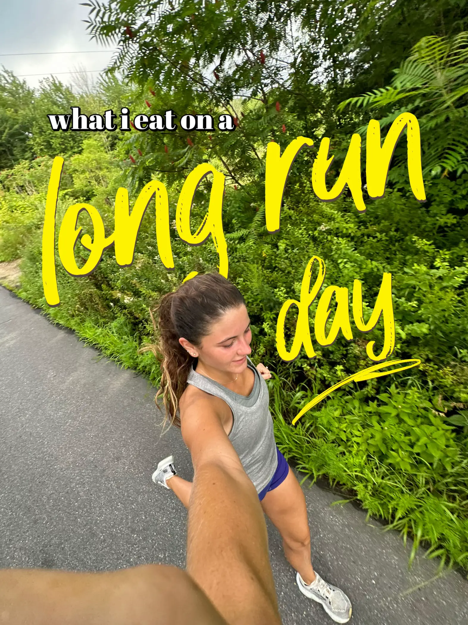 WHAT I EAT ON A LONG RUN DAY Gallery posted by elyse Lemon8