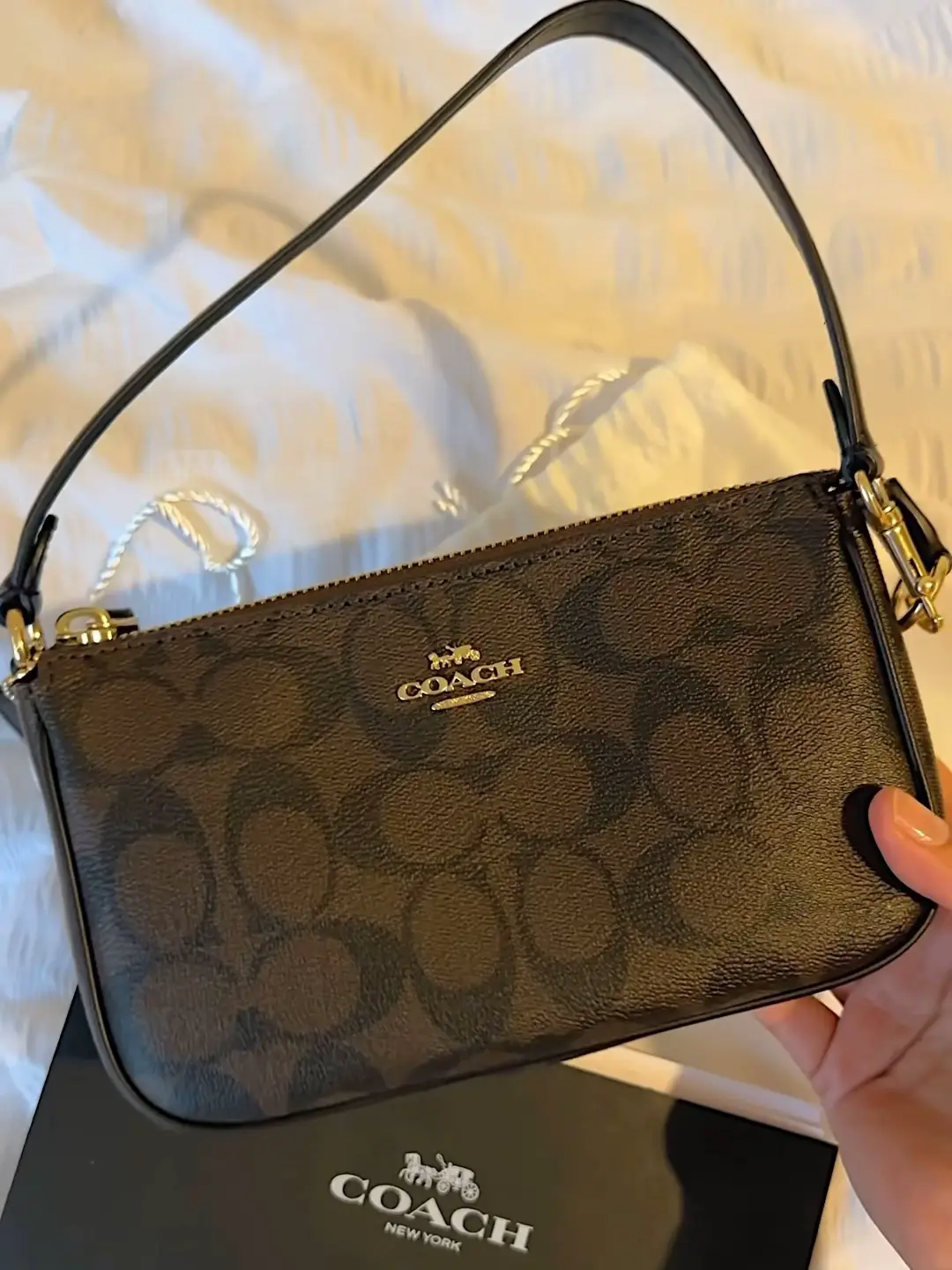 Shopping Haul in NYC at Gucci, Louis Vuitton, Chanel, Dior, Saks