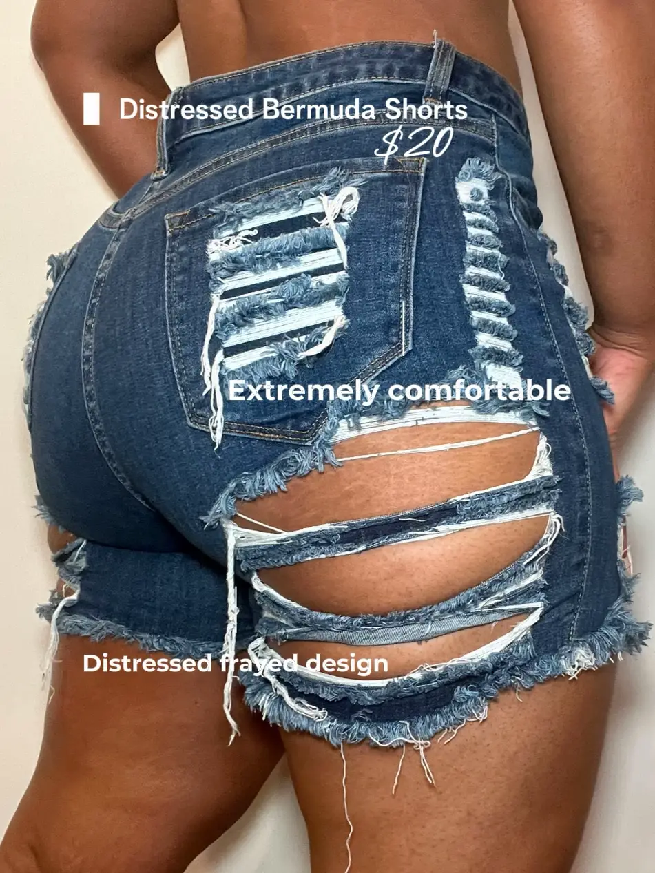SweatyRocks Women's Casual Rhinestone Fringe Raw Hem Ripped Denim Jeans  Shorts
