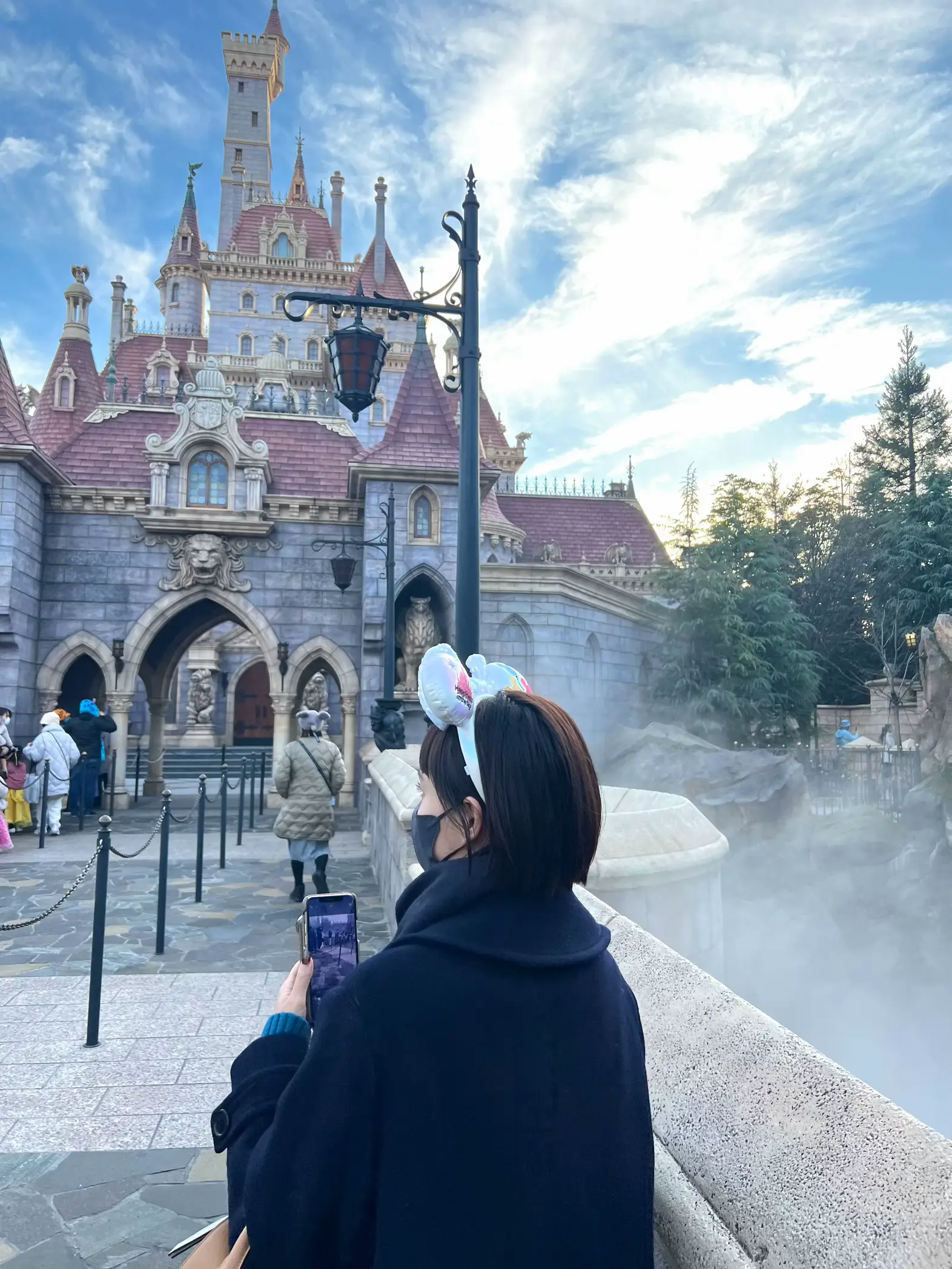 Disney only thinks about the cold.🐭 | Gallery posted by こな | Lemon8