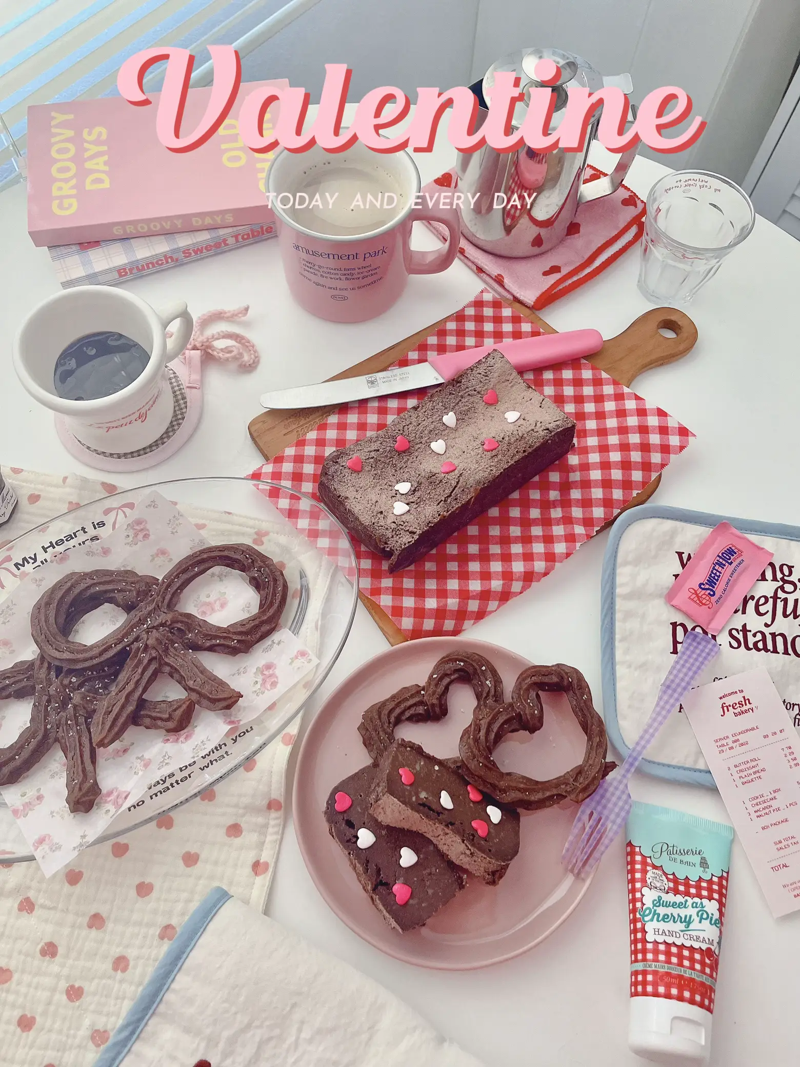 バレンタイン限定チュロスが可愛すぎる!!🍓🍫 | おやすみくん