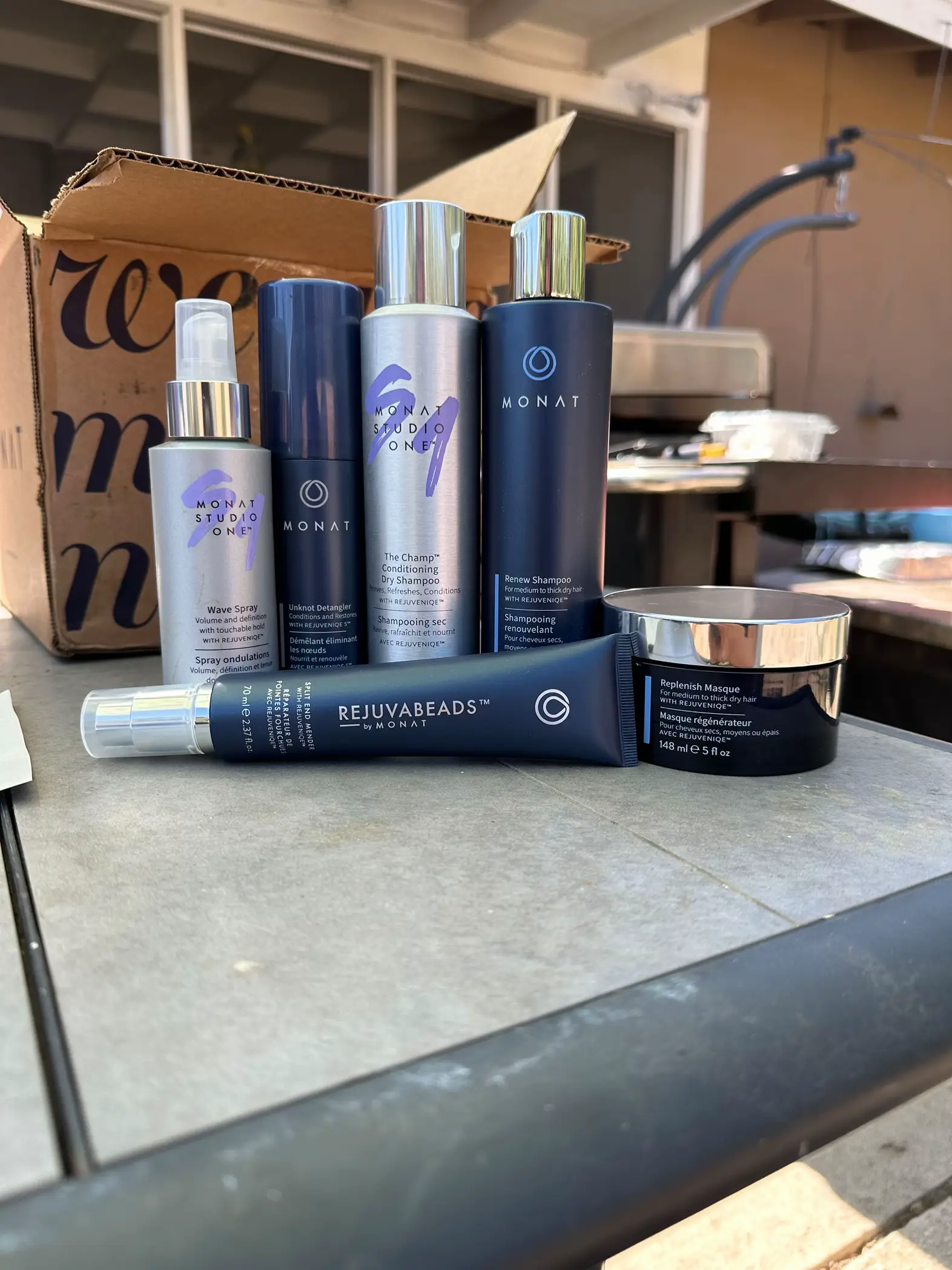 MONAT GEAR