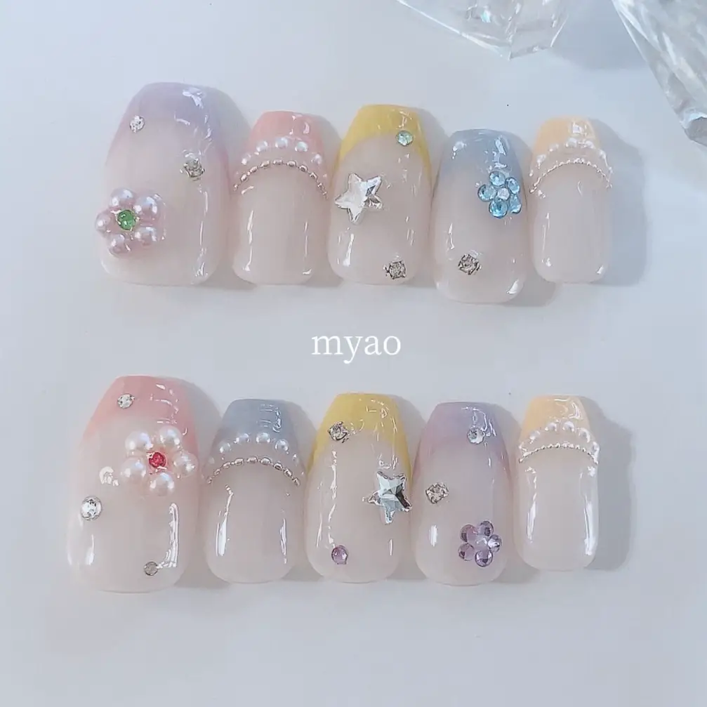 フレンチガーリー あんぜ ネイルチップ シンプル