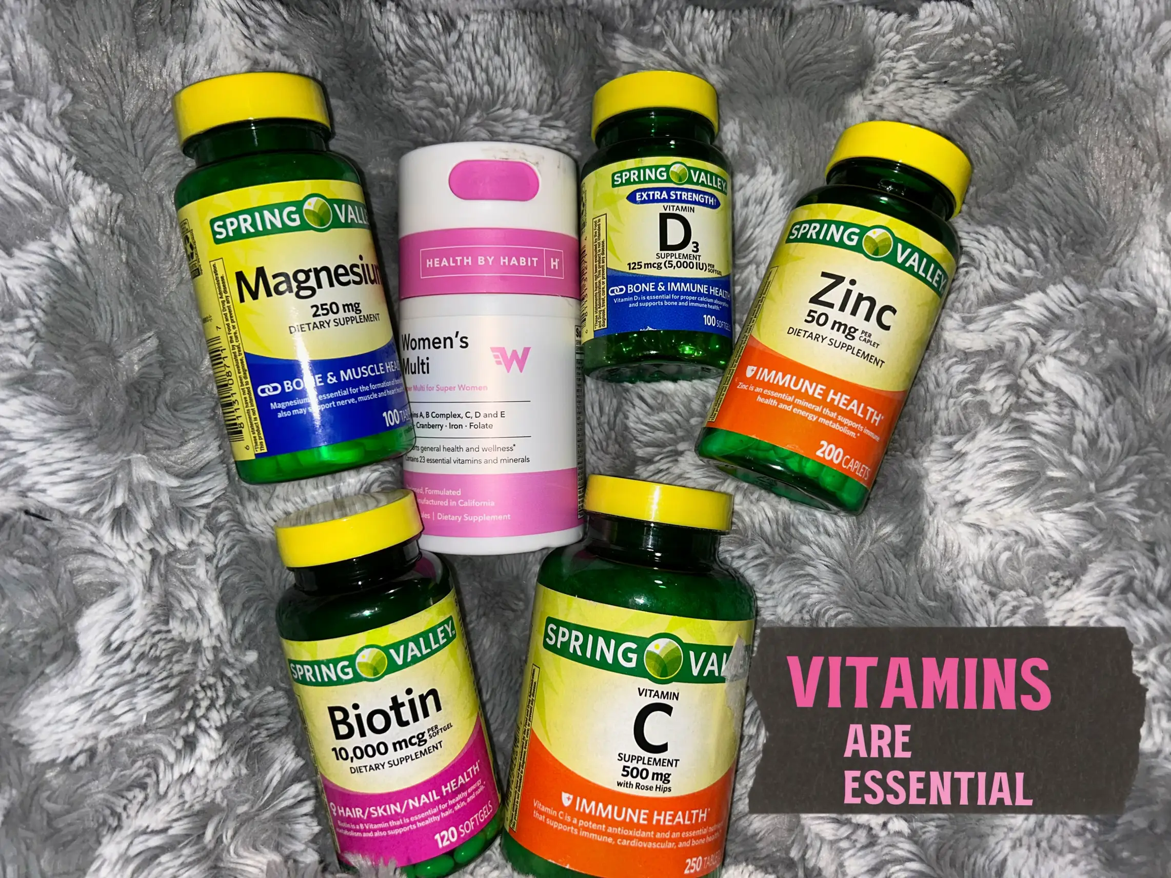  Metagenics Wellness Essentials Women - Daily Multivitamin  Packets - Women's Multivitamins - Bone Density Support* - Omega-3 Fatty  Acids - Non-GMO & Gluten Free - 30 Packets : Health & Household