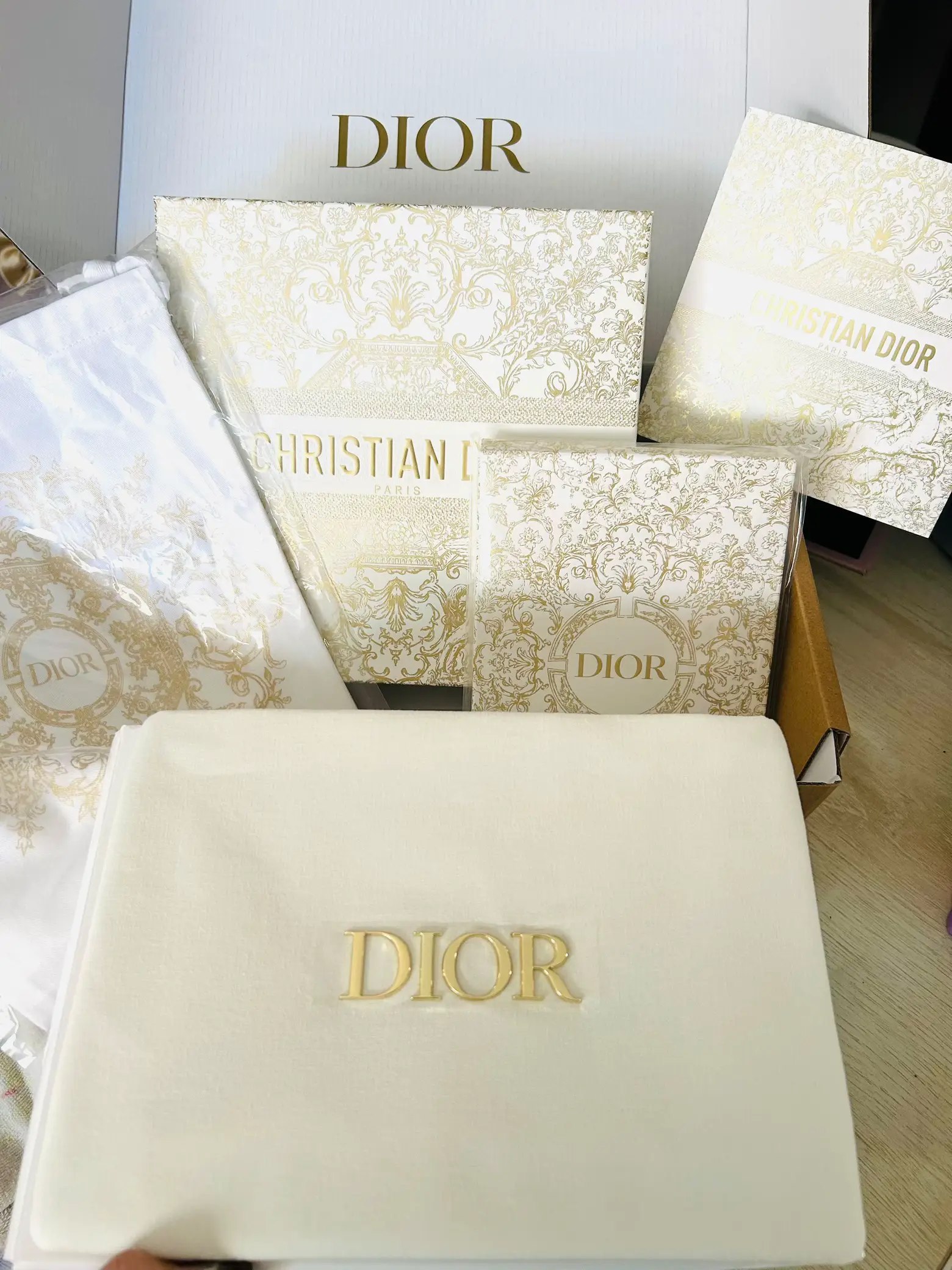 Dior ディオール ノベルティミラー サンプル ミニチュアギフト ギフトBOX-
