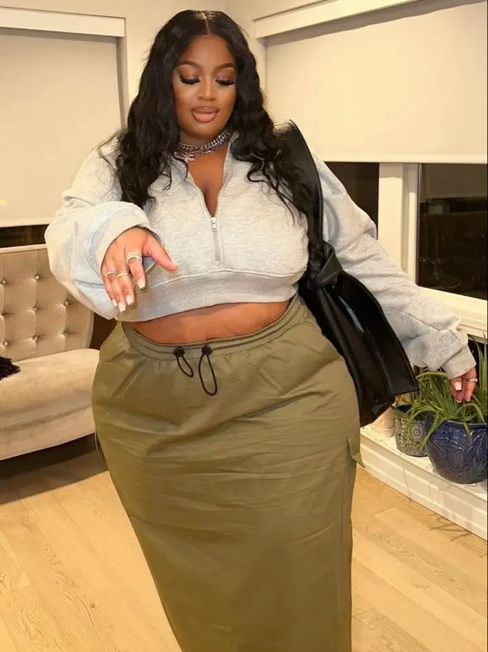 Pin by Kay Will on swag  Curvy casual outfits, Plus size baddie outfits,  Teenage fashion outfits
