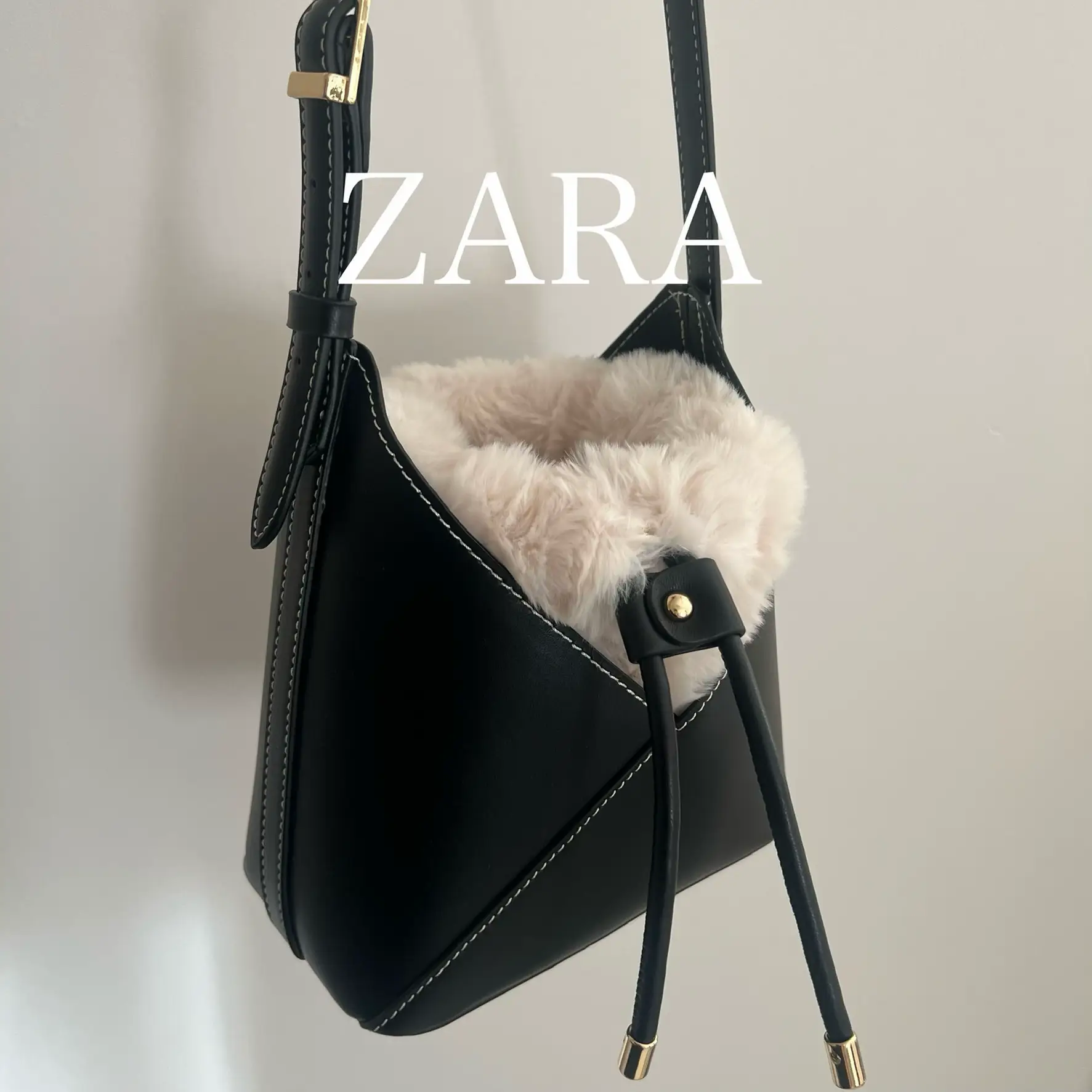 ZARA購入品 】高見え！！ボリュームファーバッグ | あゆ?️プチプラ 