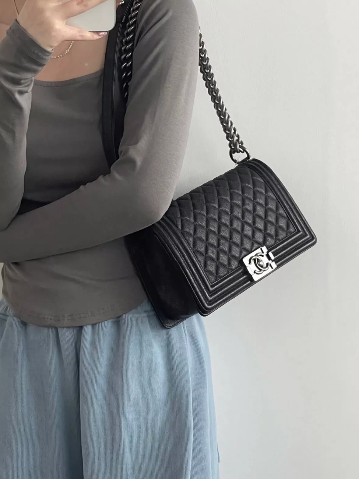 シャネル#CHANEL 斜め掛けバッグ | Linが投稿したフォトブック | Lemon8