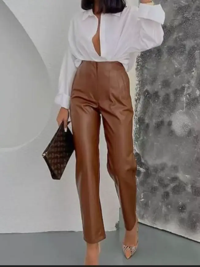40 Trendiest Beige Trouser Pants Outfit Ideas You'll Be Surprised