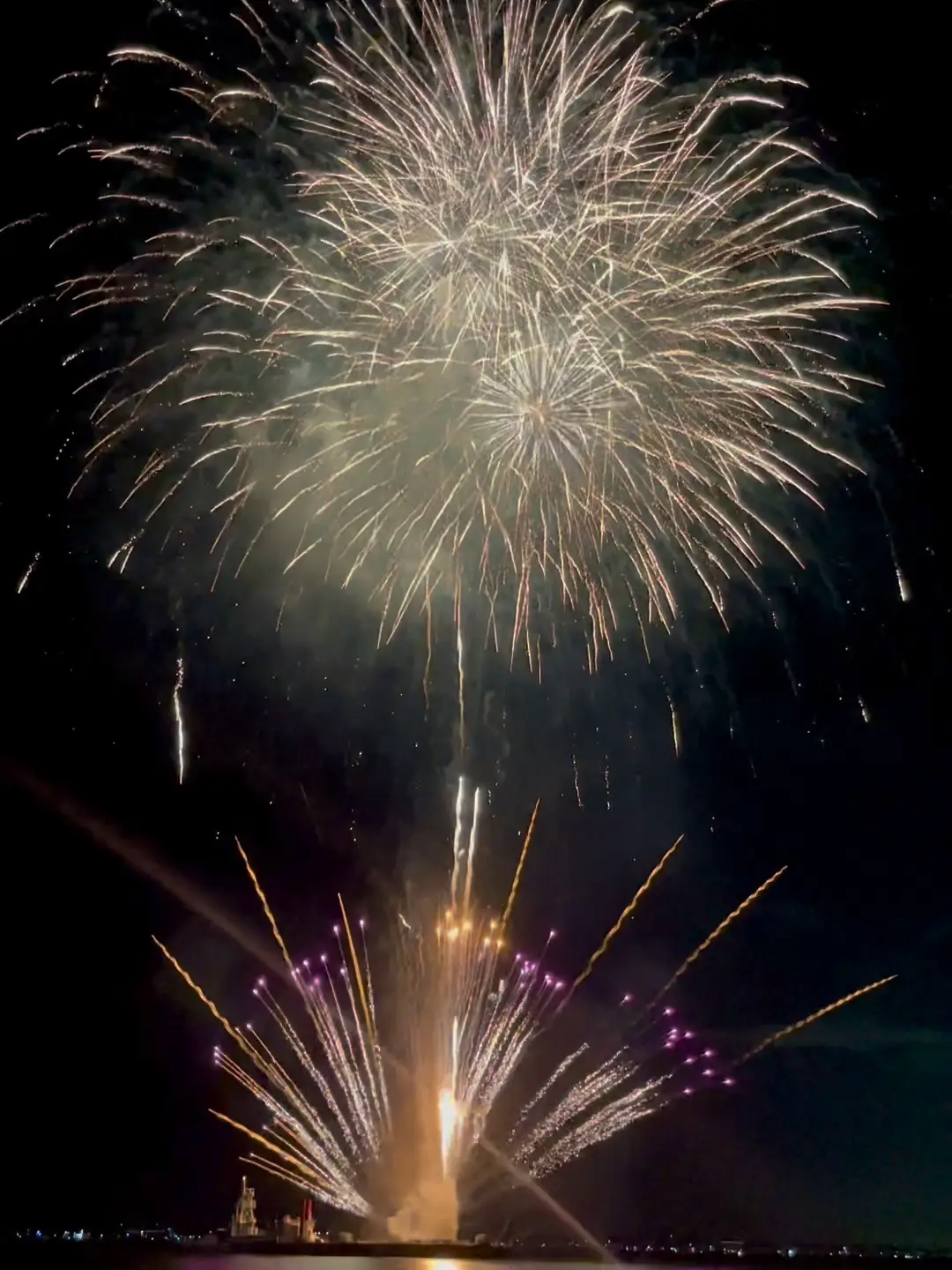 泉州夢花火大会に行ってきました！🎆 この夏の最高の思い出になりました♪🌟