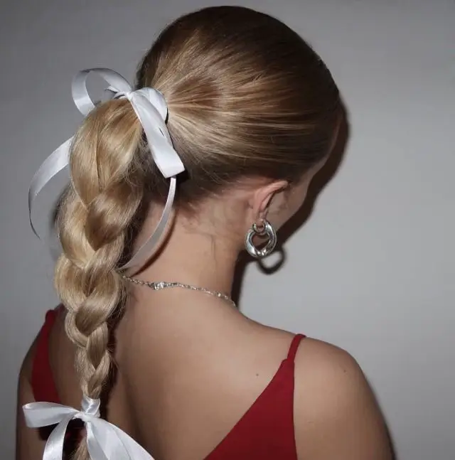 Coquette hair: Why 'girly' pigtails are everywhere right now