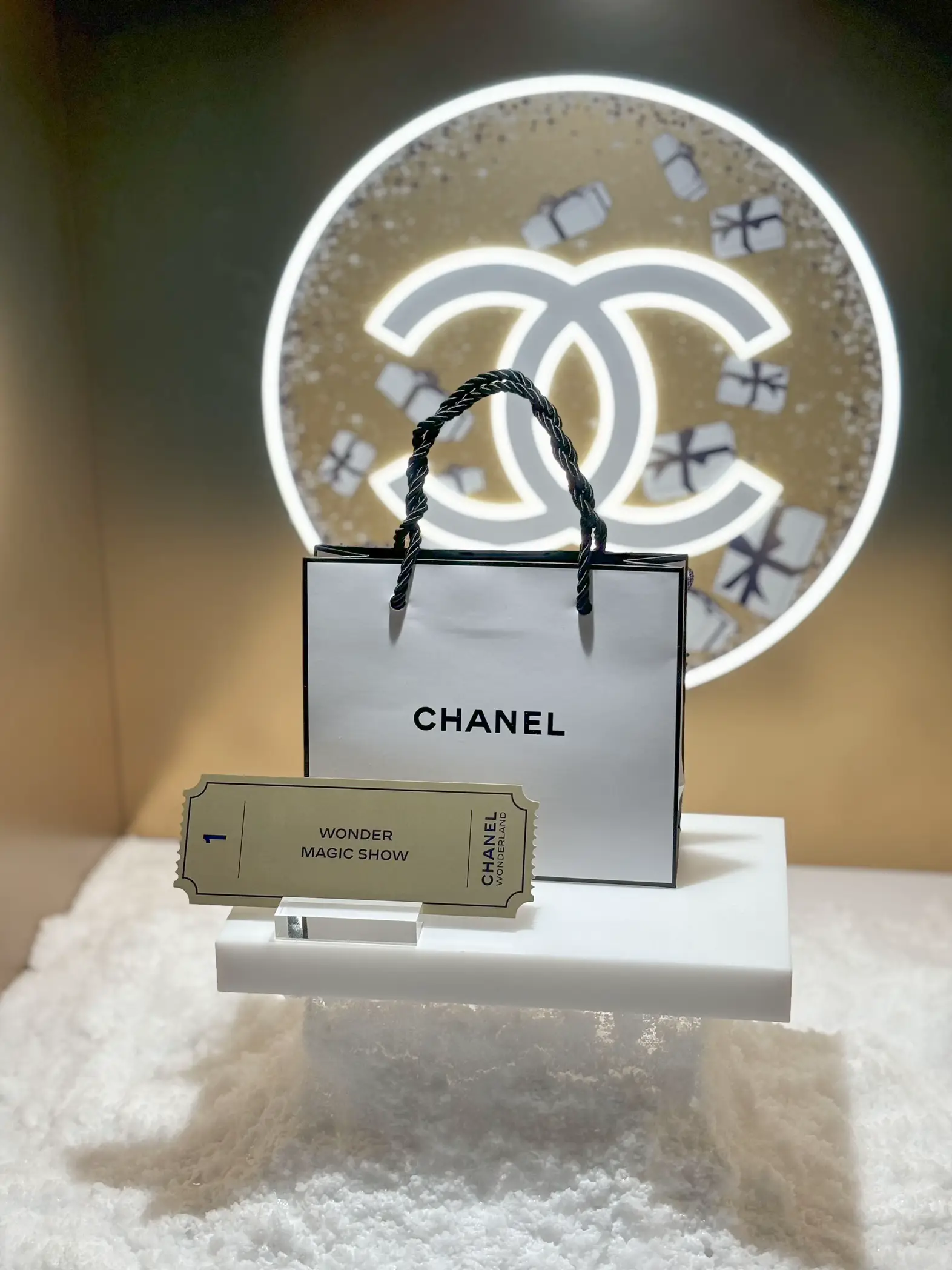 CHANEL ポップアップイベント | SAKI🎀が投稿したフォトブック | Lemon8