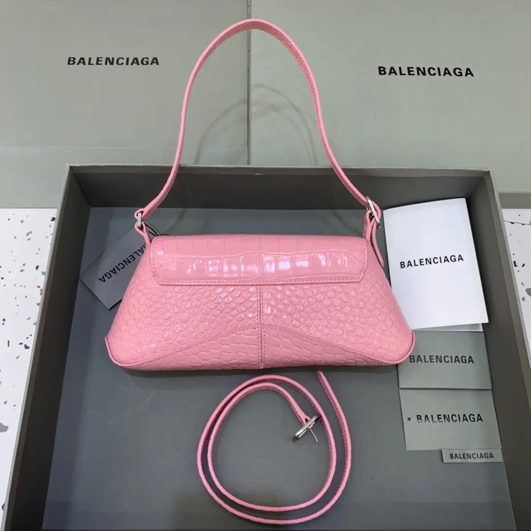 Balenciaga classic underarm bag✨✨✨ | Gallery posted by Vivian