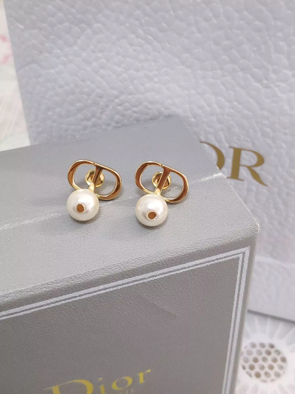早い者勝ち?Dior 美品 ピアス