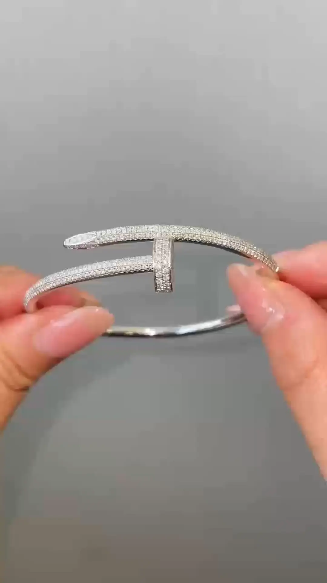 ネイル ブレスレット 釘 ホワイトゴールド カルティエ Cartier