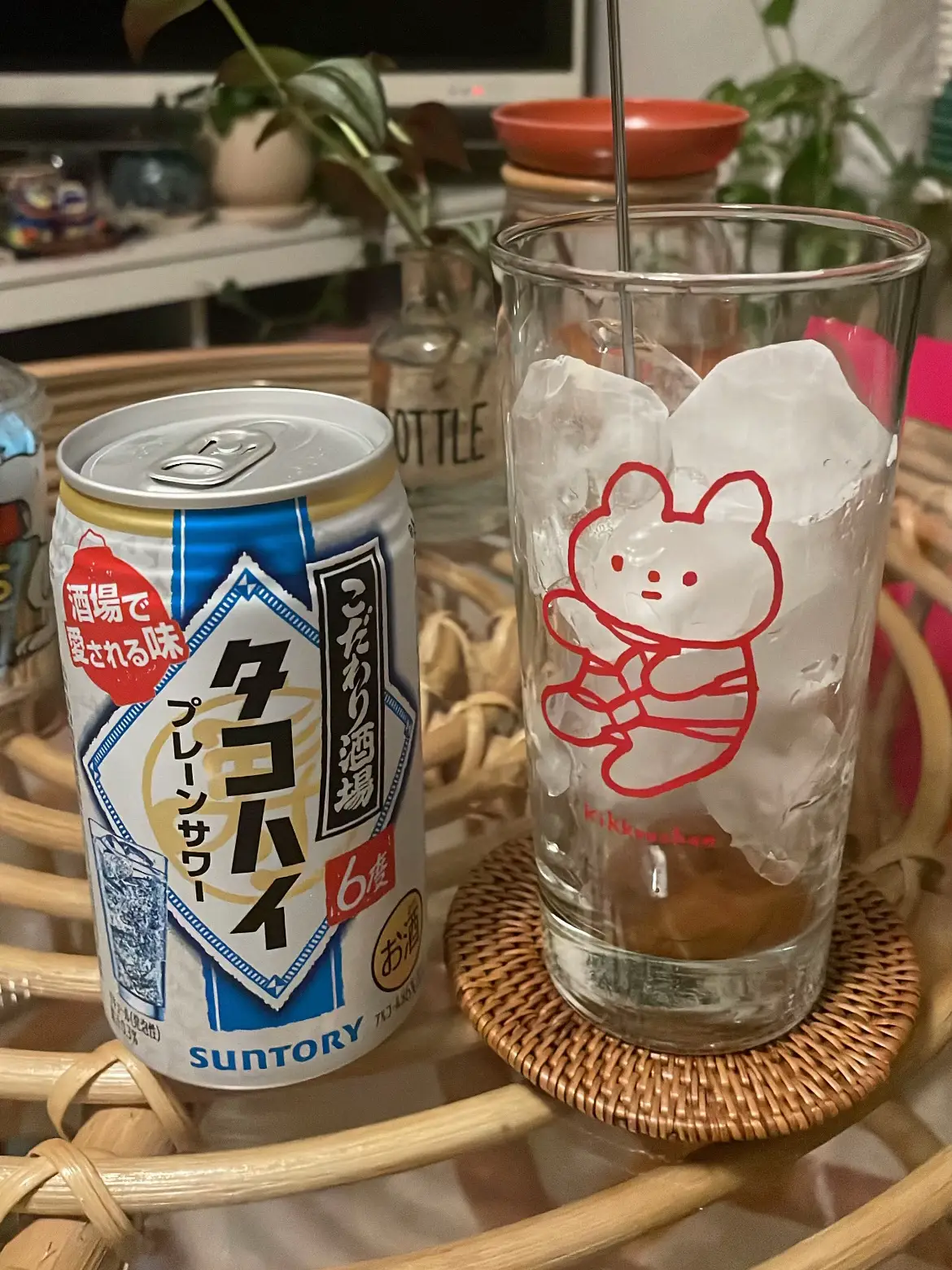 こだわり酒場のタコハイ〈つぶれ梅〉」通年発売 | サントリー