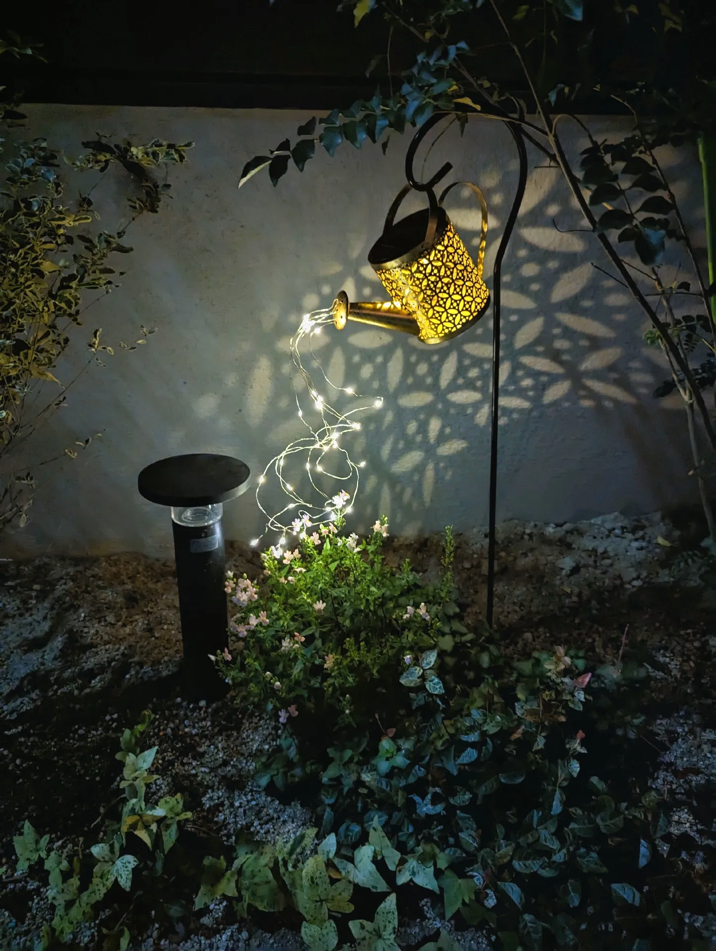 エコなのにおしゃれ あたたかい暖色系 屋外用LEDソーラーライト 屋外用LEDソーラーライト エコなのにおしゃれ あたたかい暖色系