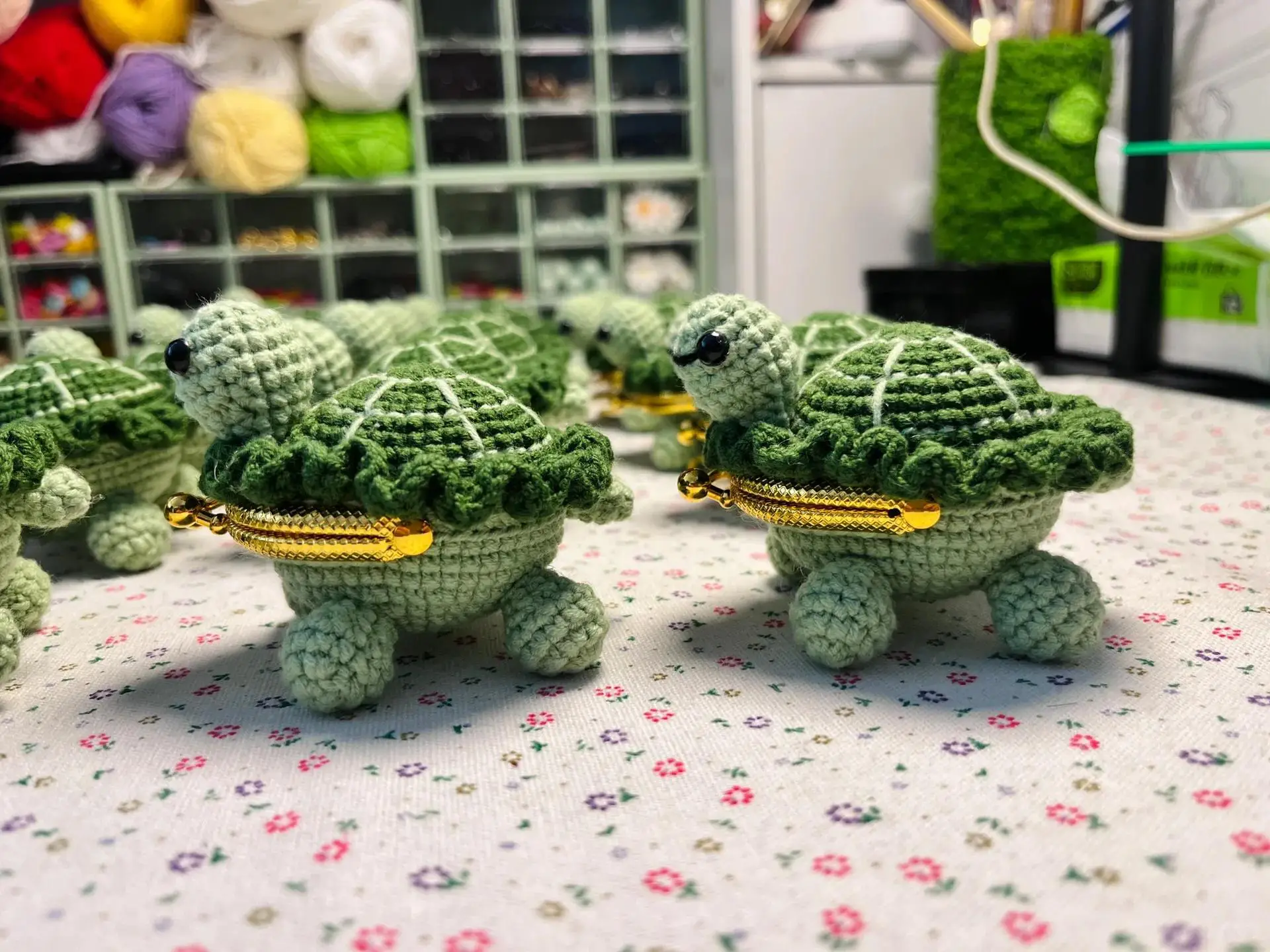 k-4110 刺繍にうさぎ 素敵なデザイン 紋なし 正絹 袷 訪問着 お仕立付き・袷】都粋オリジナル 東レシルジェリー 刺繍小紋(蝶