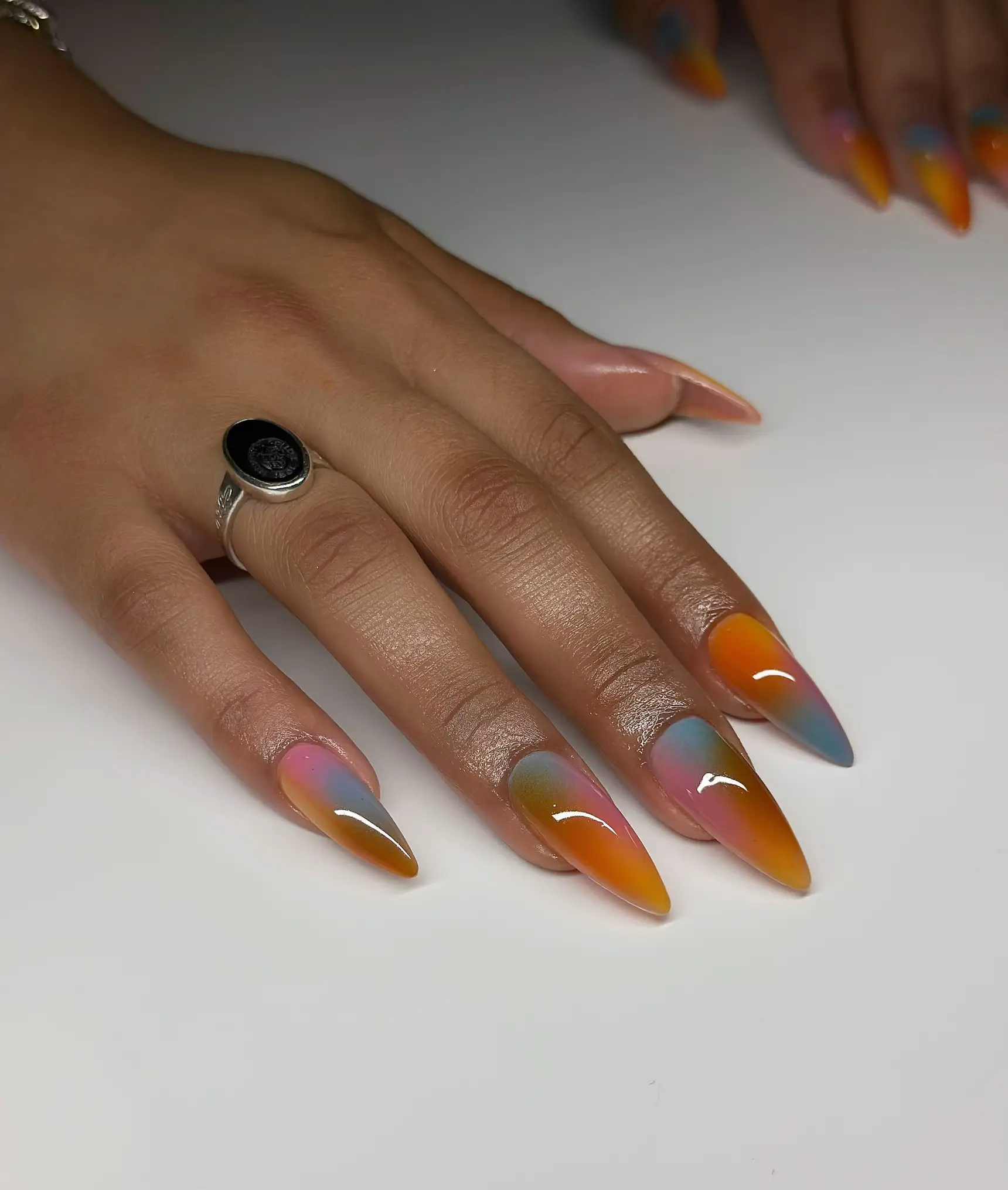 Ombré nails  Airbrush nails, Ombre nails, Short acrylic nails designs