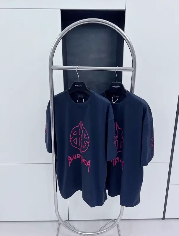 KEP/TAQ. Balenciaga 23SS 异型BB做旧Logo短袖S/M/L | Gallery posted