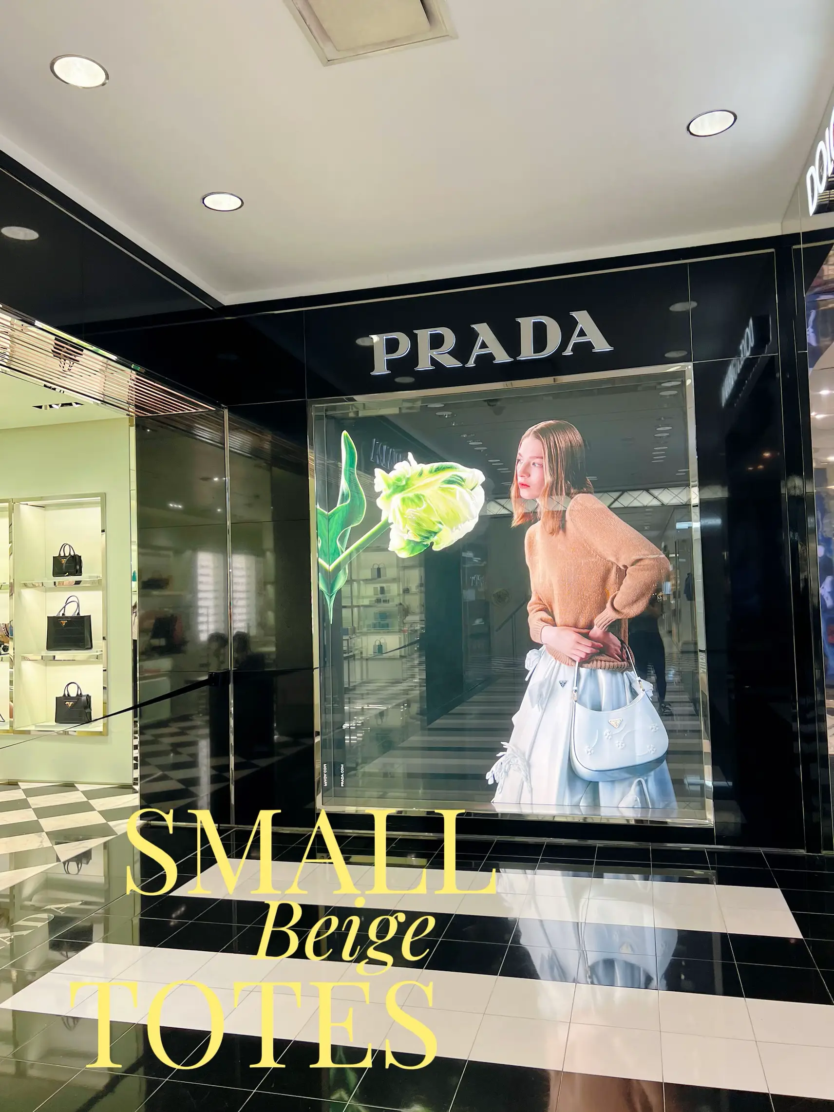 Prada flagship store, Moscow » Retail Design Blog  Retail design, Retail  store design, Italian interior design