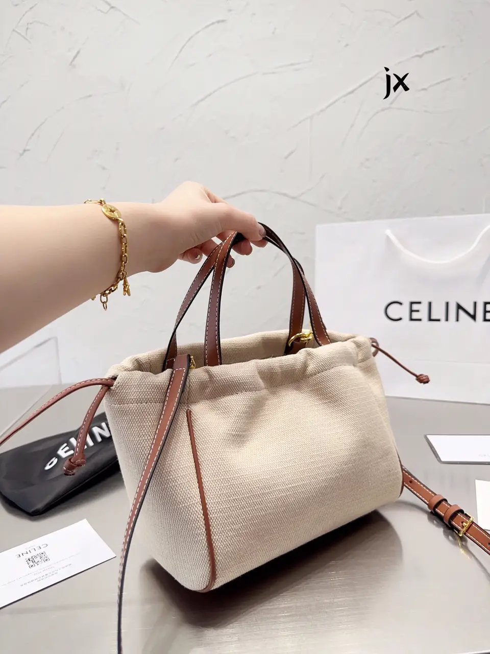 CELINE Shoulder Bag Handbag | Gallery posted by 高田 百合 | Lemon8