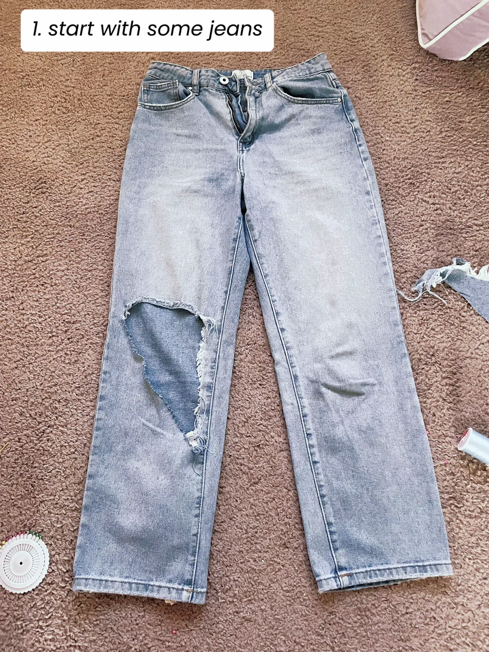 Mom jeans - mid blue // frayed hem – The Style Attic