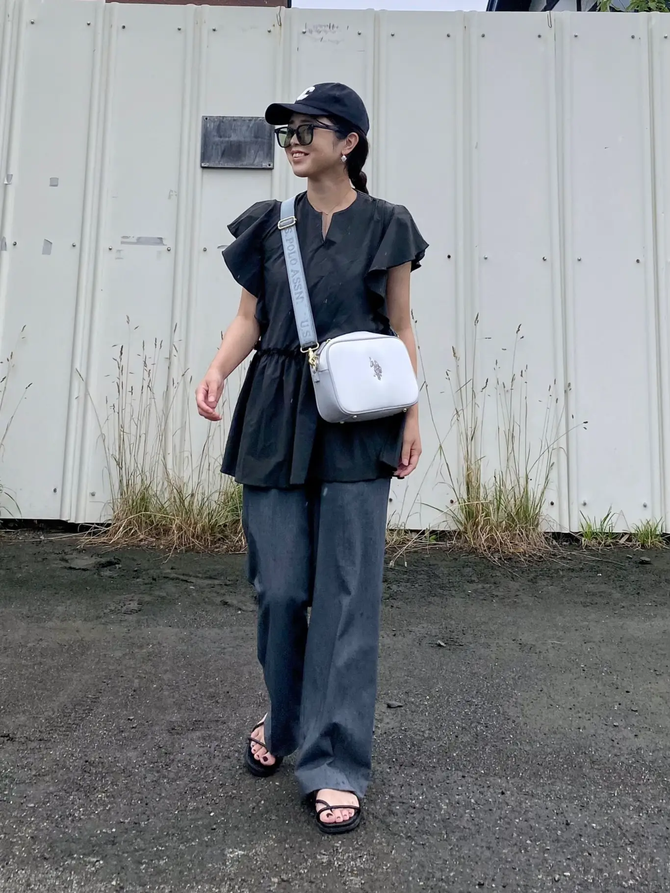 M 使える ラッシュガード 黒 白 モノトーン 5点セット 日焼け対策 長袖 Ⅲ M 使える ラッシュガード 黒 白 モノトーン 5点セット 日焼け対策 長袖 Ⅱ