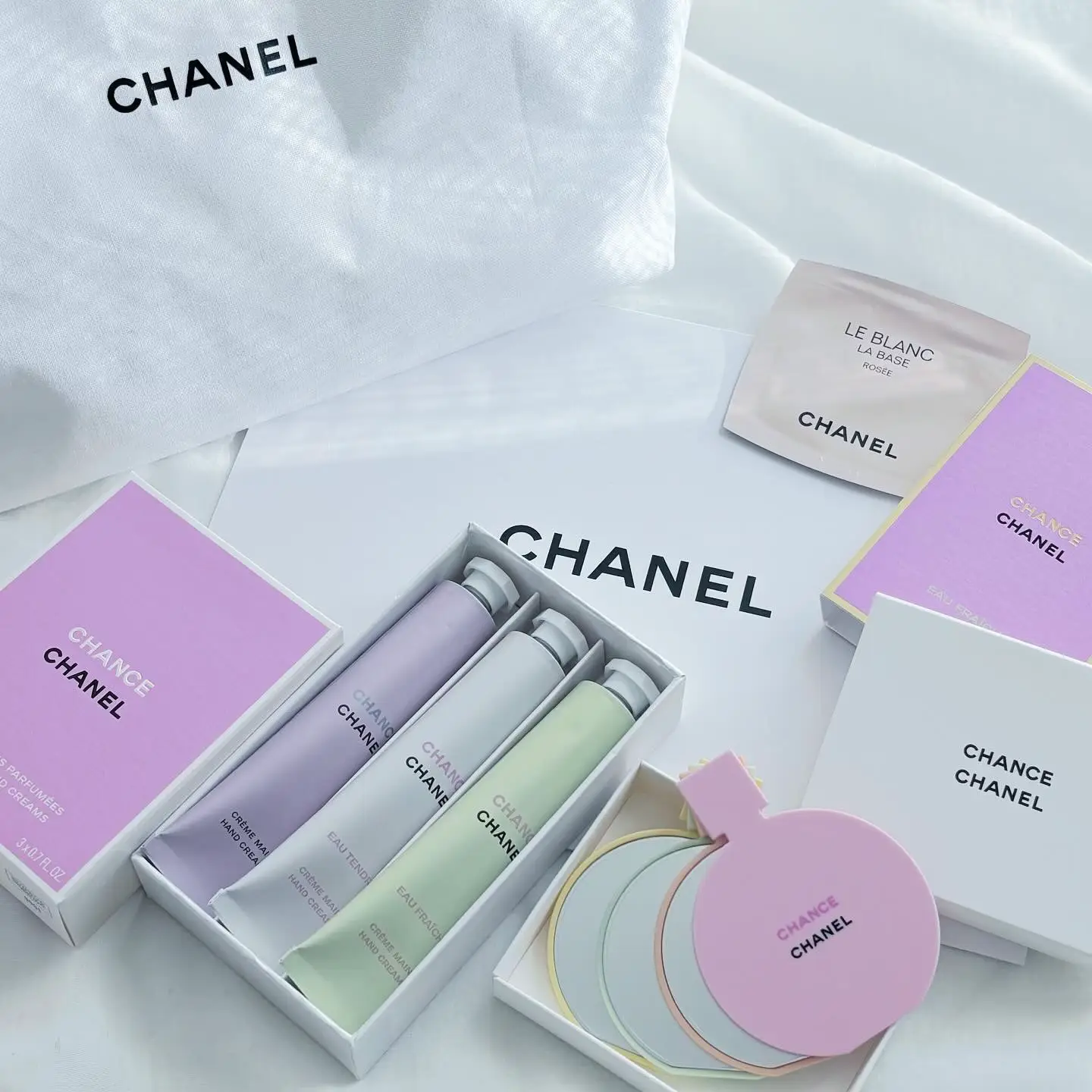 自分へのご褒美やプレゼントにも！CHANELのCHANCEハンドクリーム