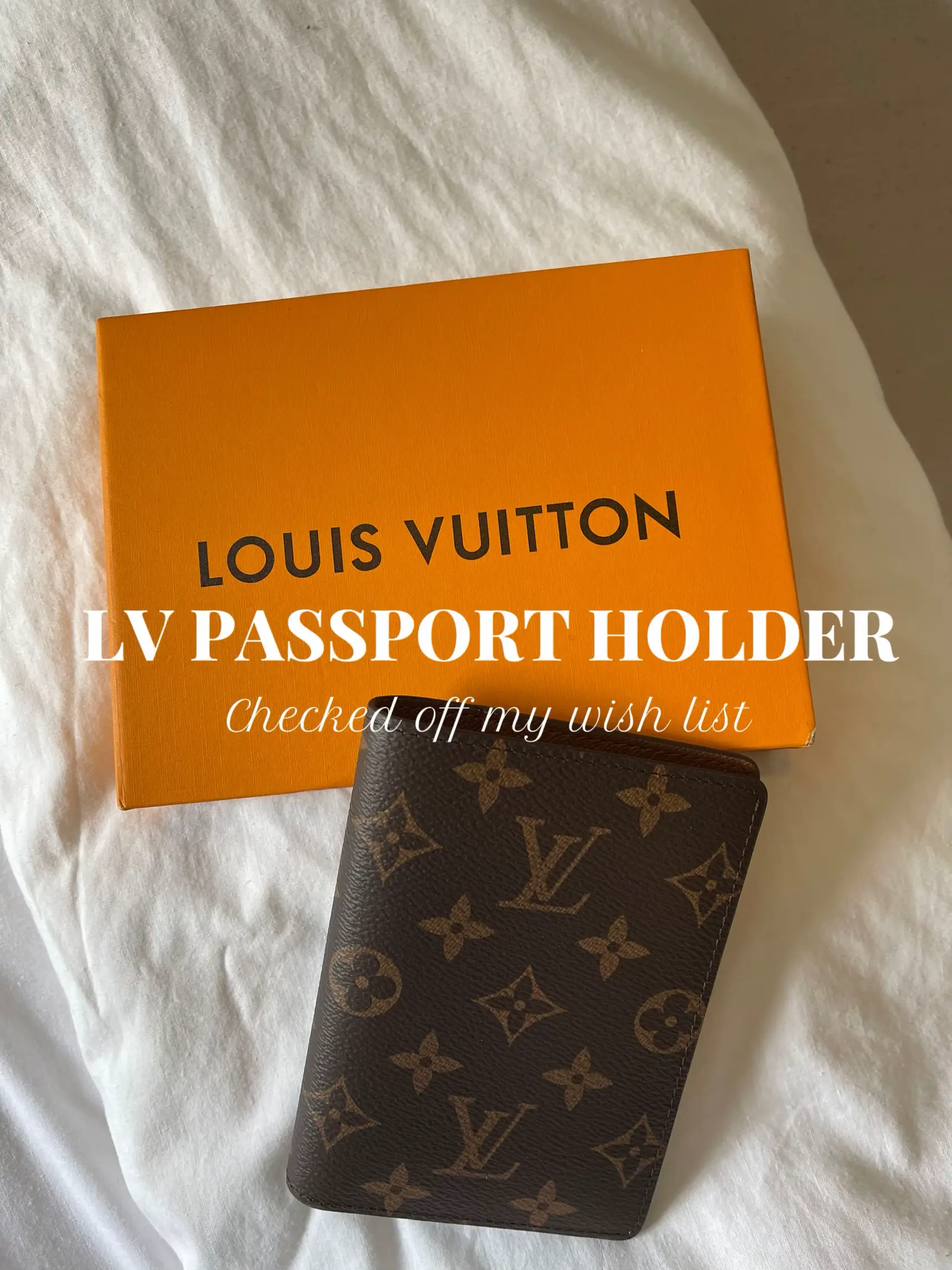 Louis Vuitton M64502 Passport Cover Monogram Canvas