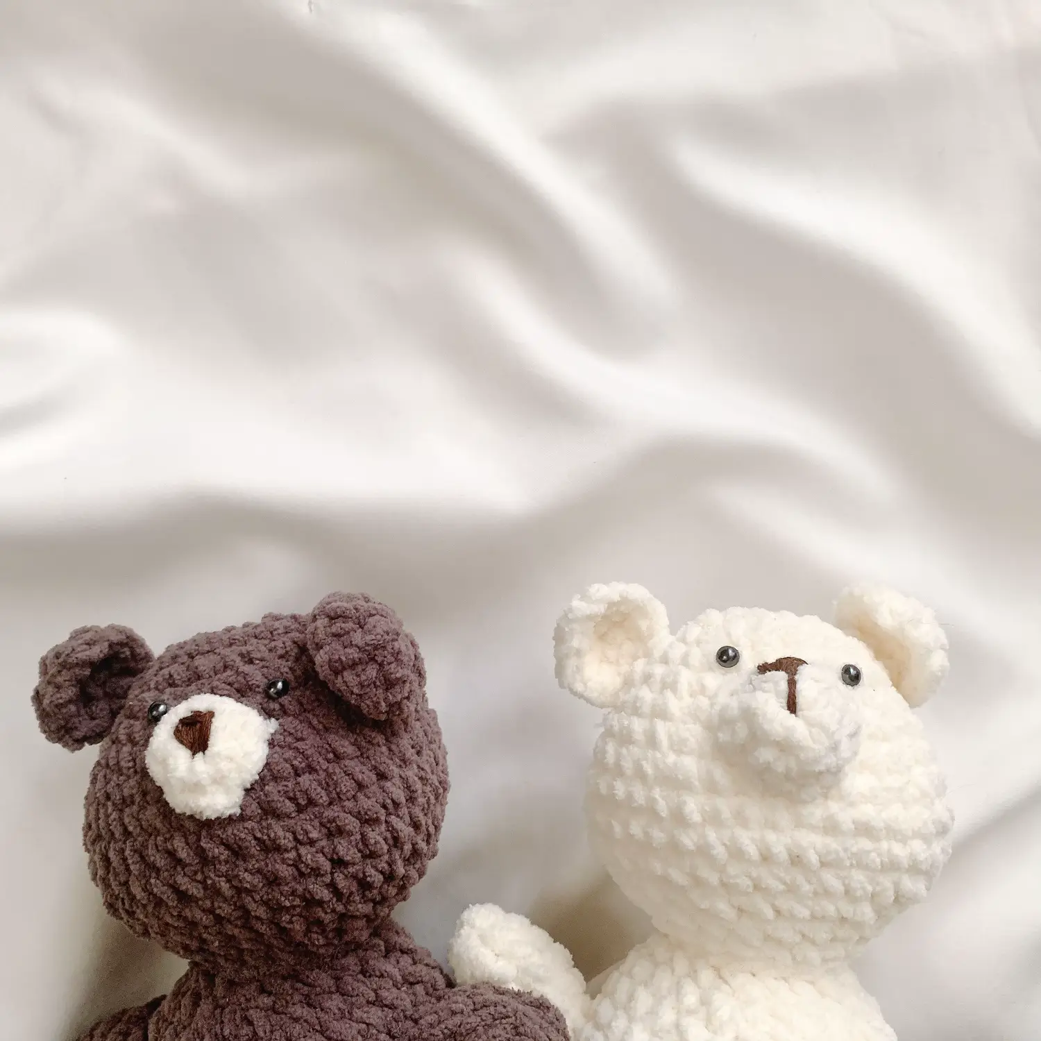【2024春夏新作】 ハンドメイド ☆癒しのどうぶつ あみぐるみ うさぎさんくまさん あみぐるみ