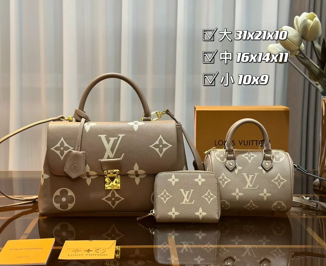 MULTI POCHETTE ACCESSORIES handbags Louis Vuitton Fashion Women 3Pcs  Mahjong Bag Fashion Women Backpack 