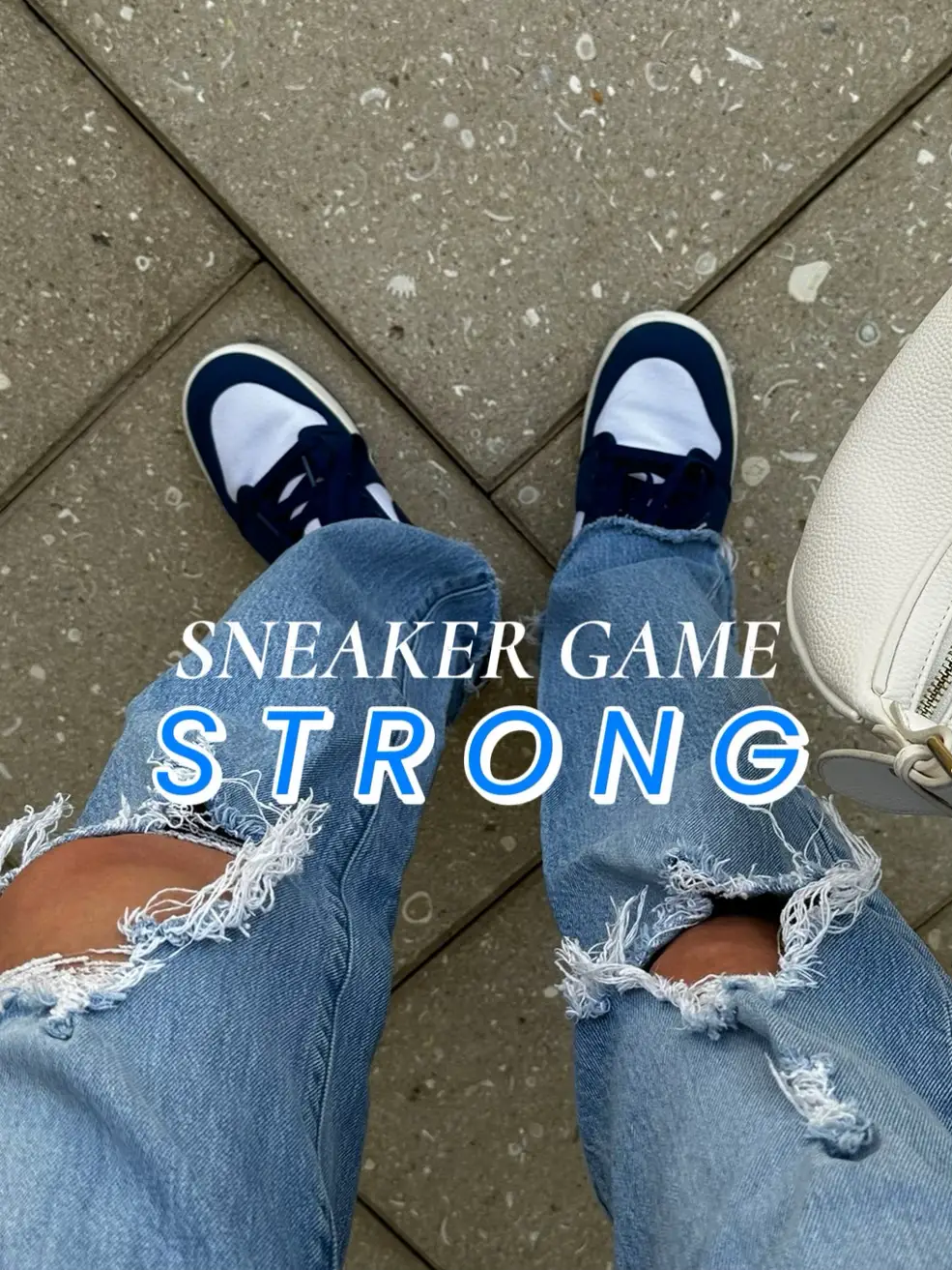 Blue nike hotsell shoes outfit