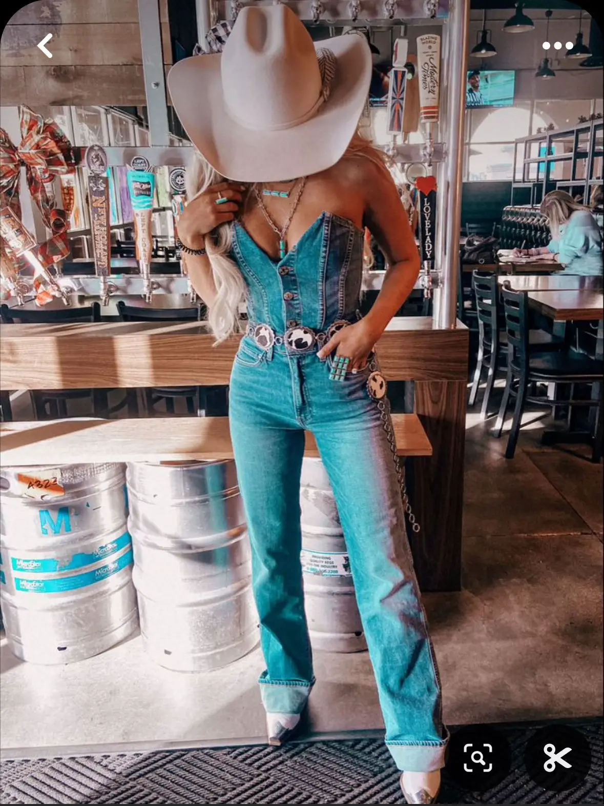 Country Bar Outfit Idea! #midsize #outfit #springoutfits #outfits 